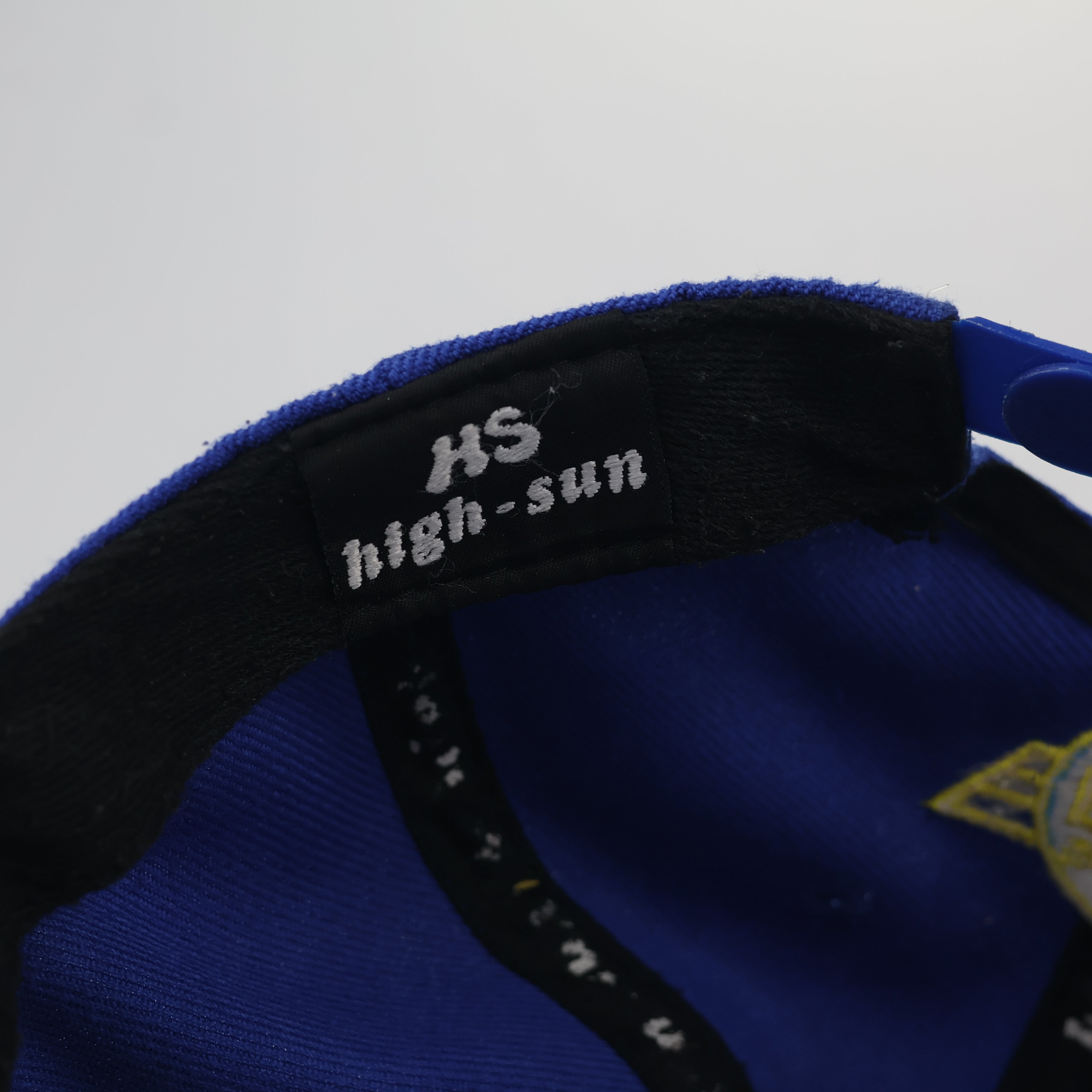 Vintage Robocar Poli "Poli" Embroidered Graphic Thrifted Cap - Blue
