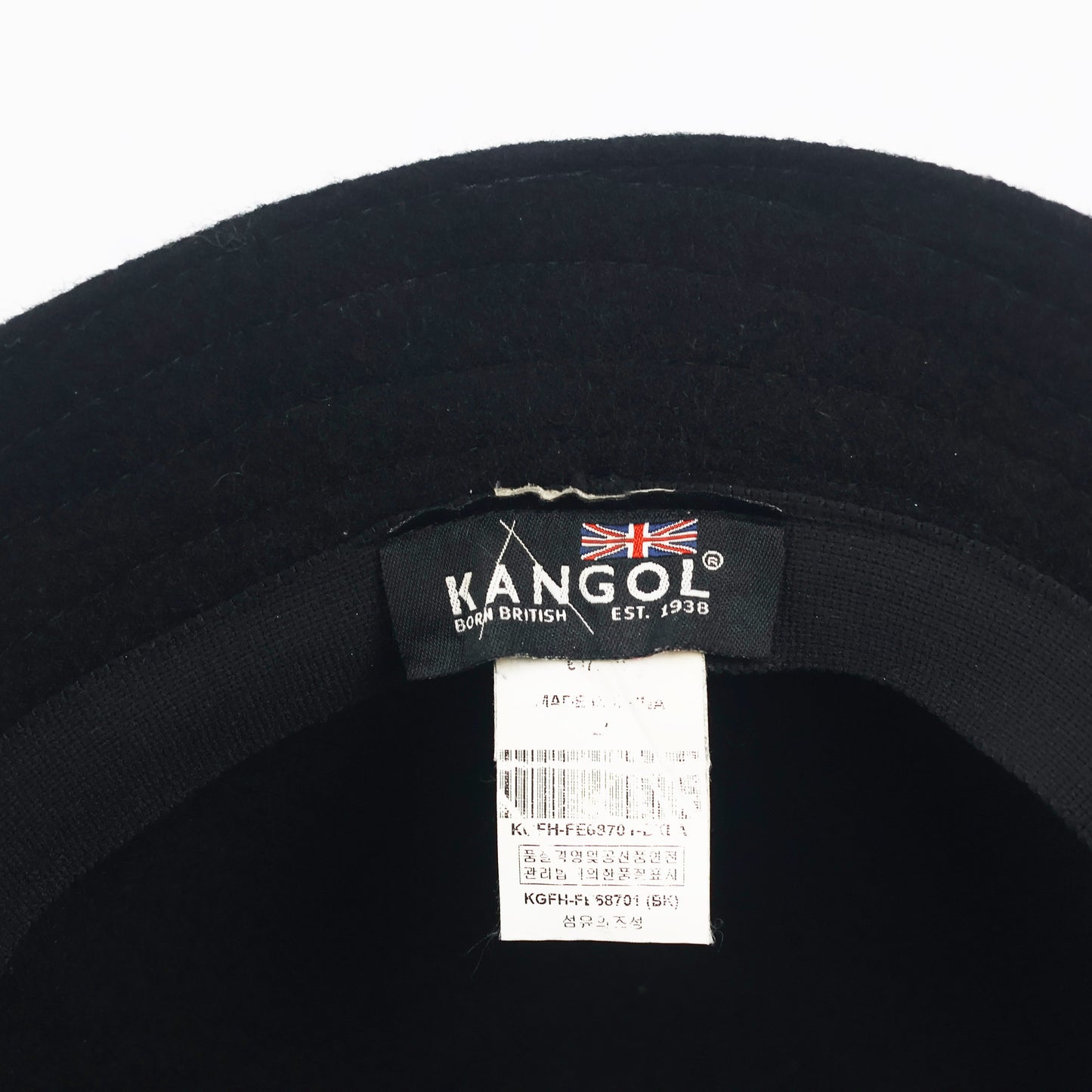 Kangol Men's Bermuda Casual, Scarlet, Black Thrifted Hat