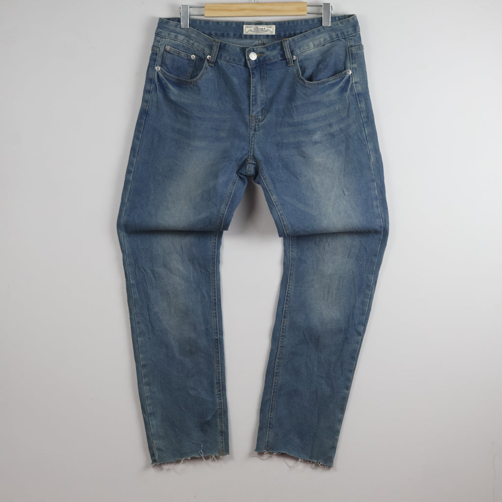Thrifted Men's Diva Jean Blue Casual Denim Waist:33-34/ J1086