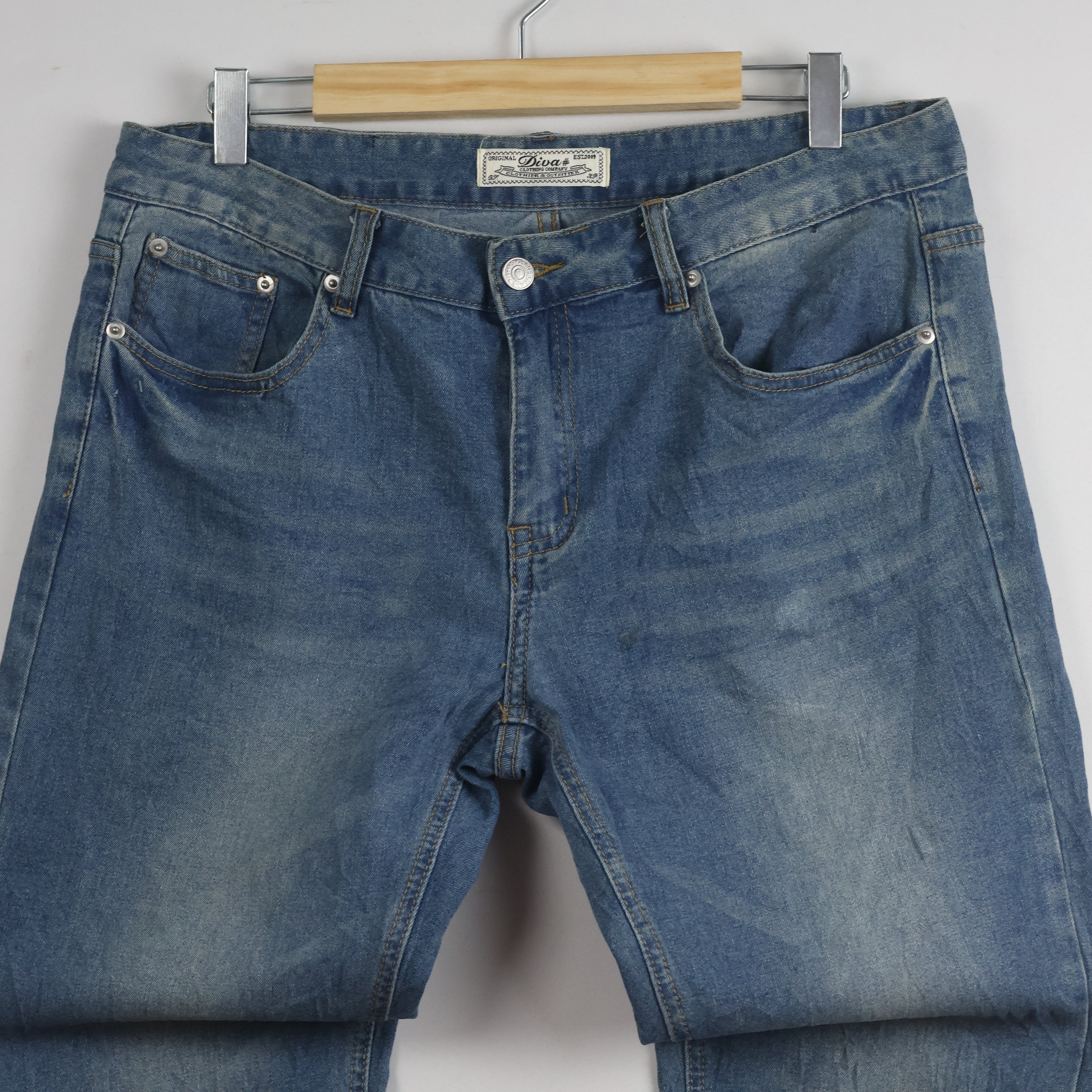 Thrifted Men's Diva Jean Blue Casual Denim Waist:33-34/ J1086