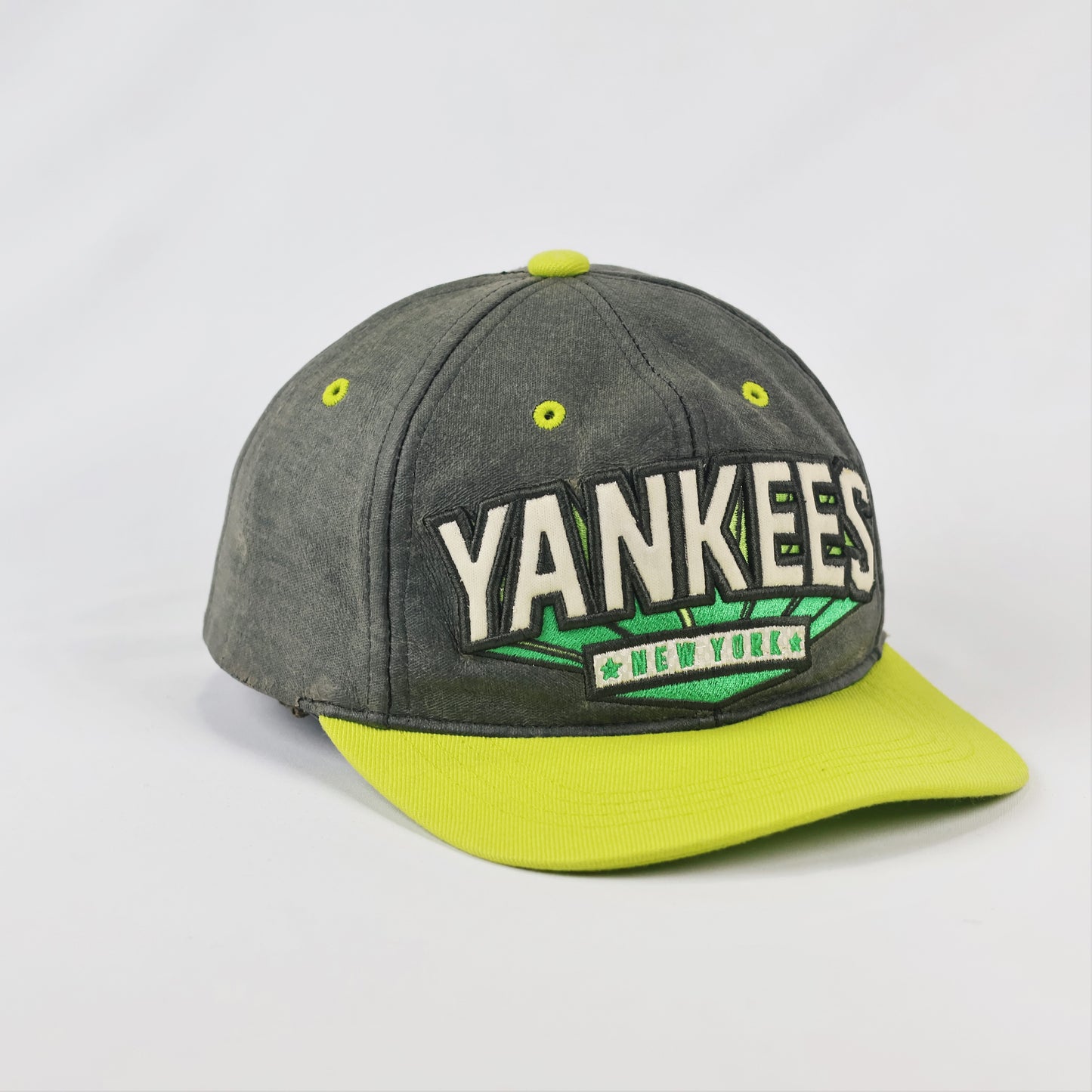 Authentic NY Yankees MLB Thrifted Cap - Size 54cm