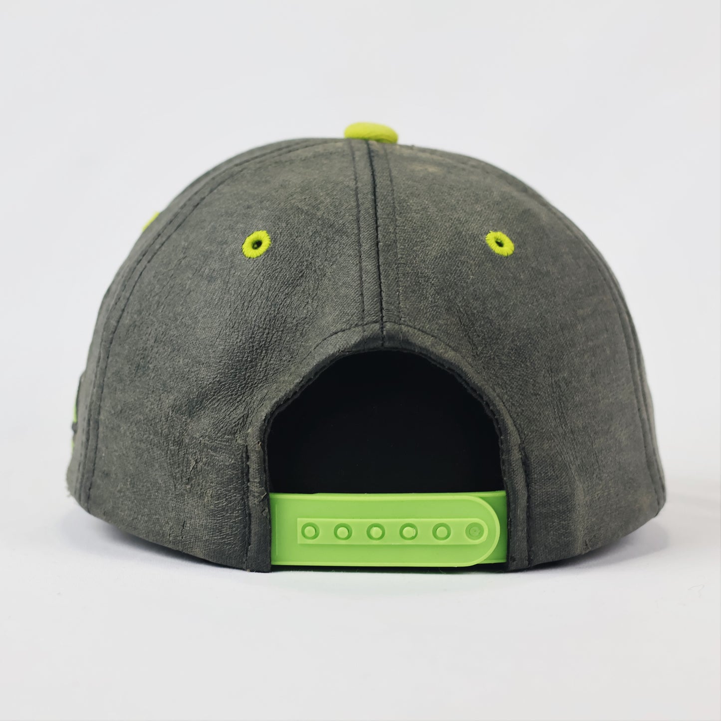 Authentic NY Yankees MLB Thrifted Cap - Size 54cm