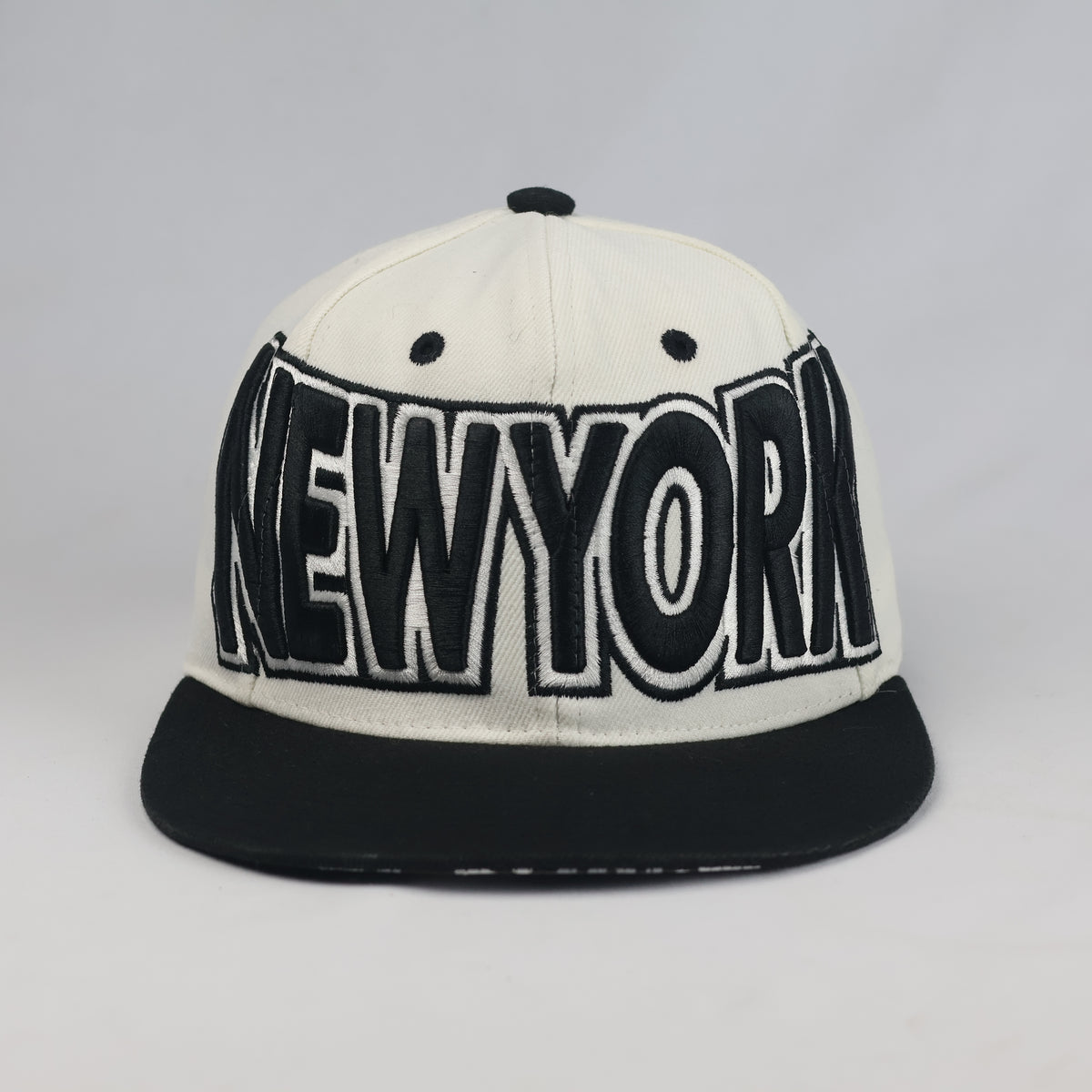 Thrifted Cityhunter USA Off-White New York Snapback Cap (Size 57–59 cm) | 10893