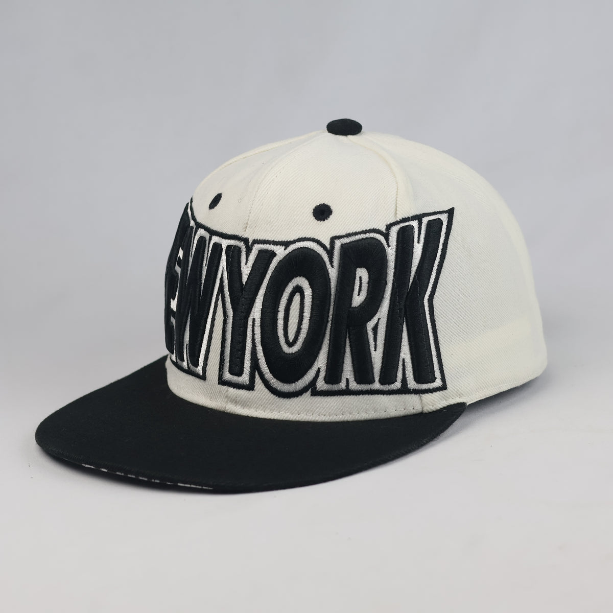 Thrifted Cityhunter USA Off-White New York Snapback Cap (Size 57–59 cm) | 10893