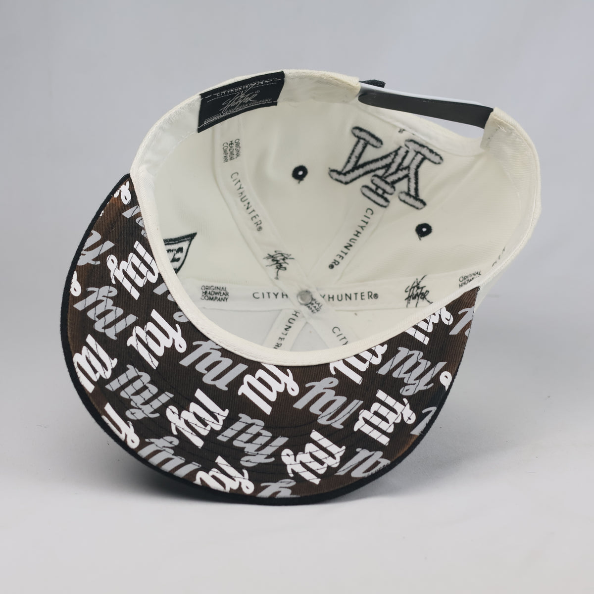 Thrifted Cityhunter USA Off-White New York Snapback Cap (Size 57–59 cm) | 10893