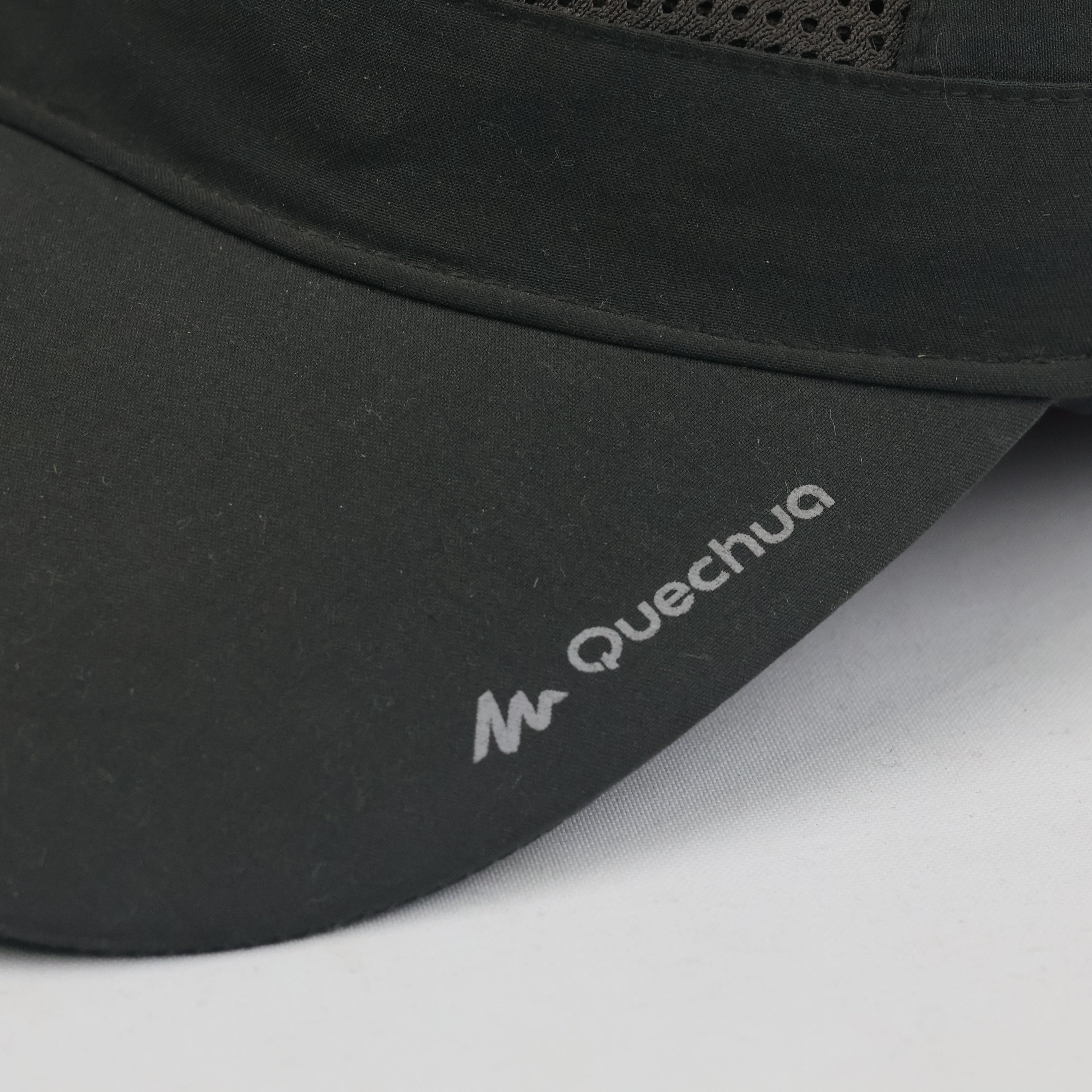 Thrifted Quechua Decathlon Charcoal Breathable Trail Running Cap - Size 56-58cm