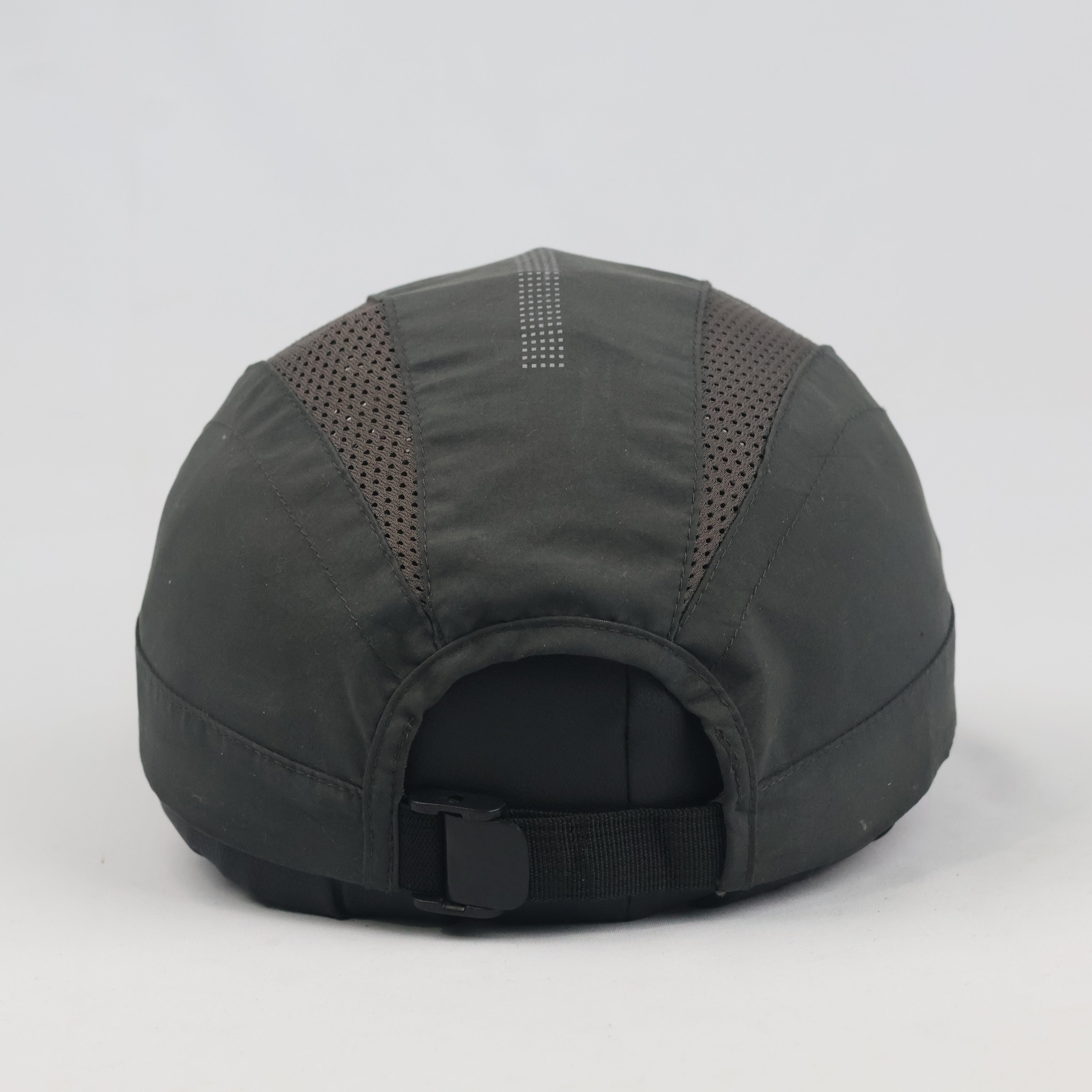 Thrifted Quechua Decathlon Charcoal Breathable Trail Running Cap - Size 56-58cm