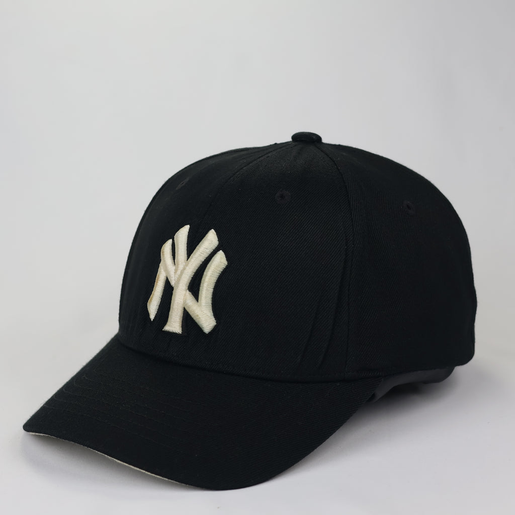 Authentic MLB New York Yankees Black Stretch-Fitted Thrifted Cap - Size M-XL