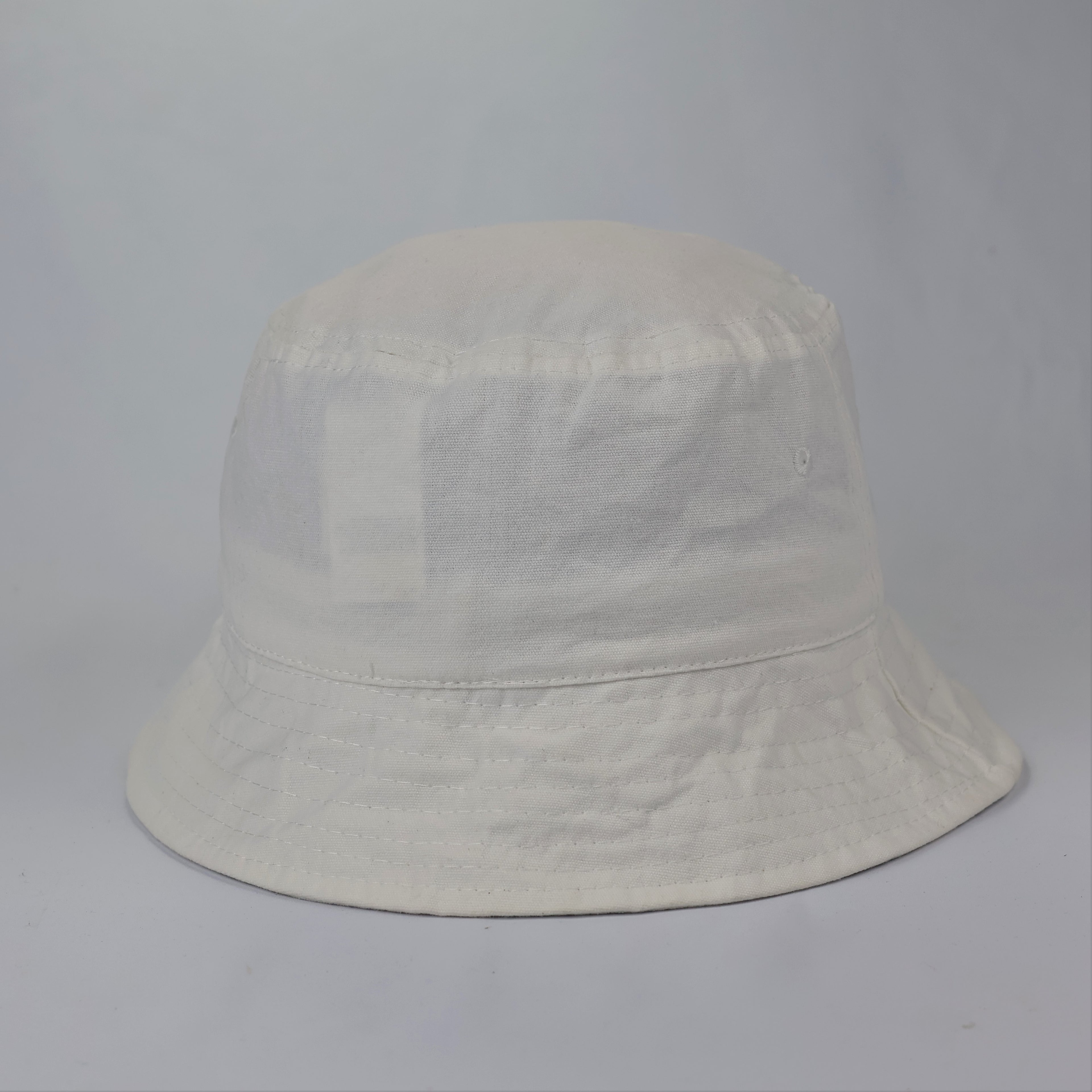 Sinsay Minimalist "Something More" Cotton Thrifted Bucket Hat - White