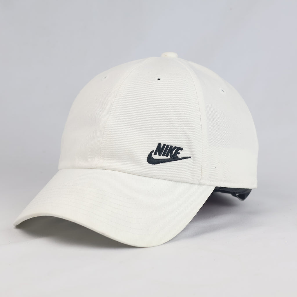 Thrifted Nike Heritage86 White Cotton Baseball Cap (Size 56–58 cm) | 10894