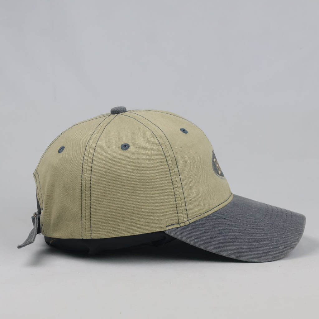 Thrifted Unbranded Two-Tone Strapback Baseball Cap - Size 56-58cm