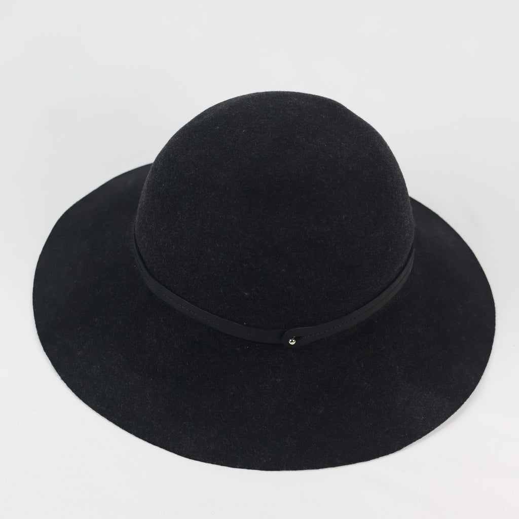 Helen Kaminski Alto 6 wool-felt Cloche Hat | Black | FARFETCH IN Thrifted Hat
