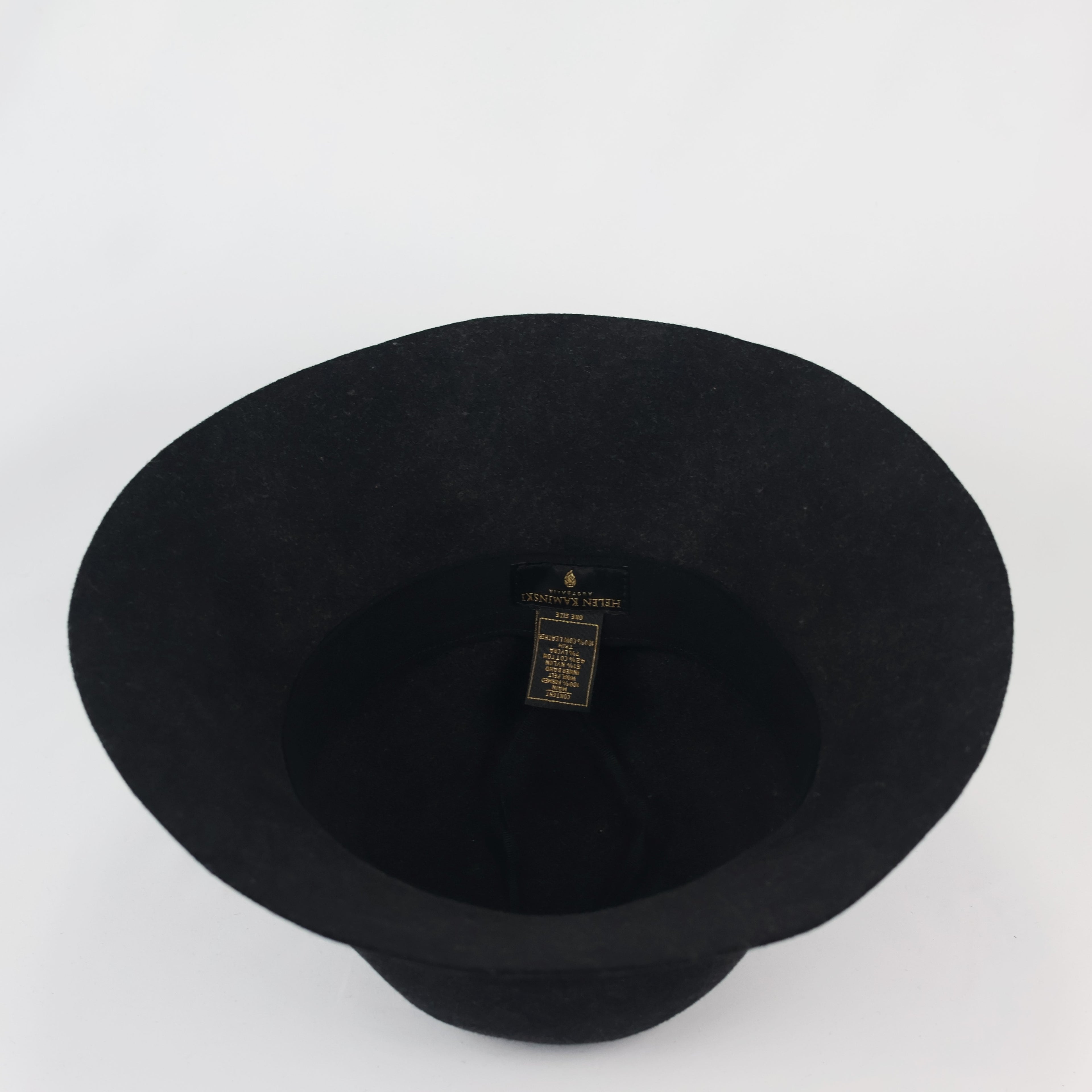 Helen Kaminski Alto 6 wool-felt Cloche Hat | Black | FARFETCH IN Thrifted Hat