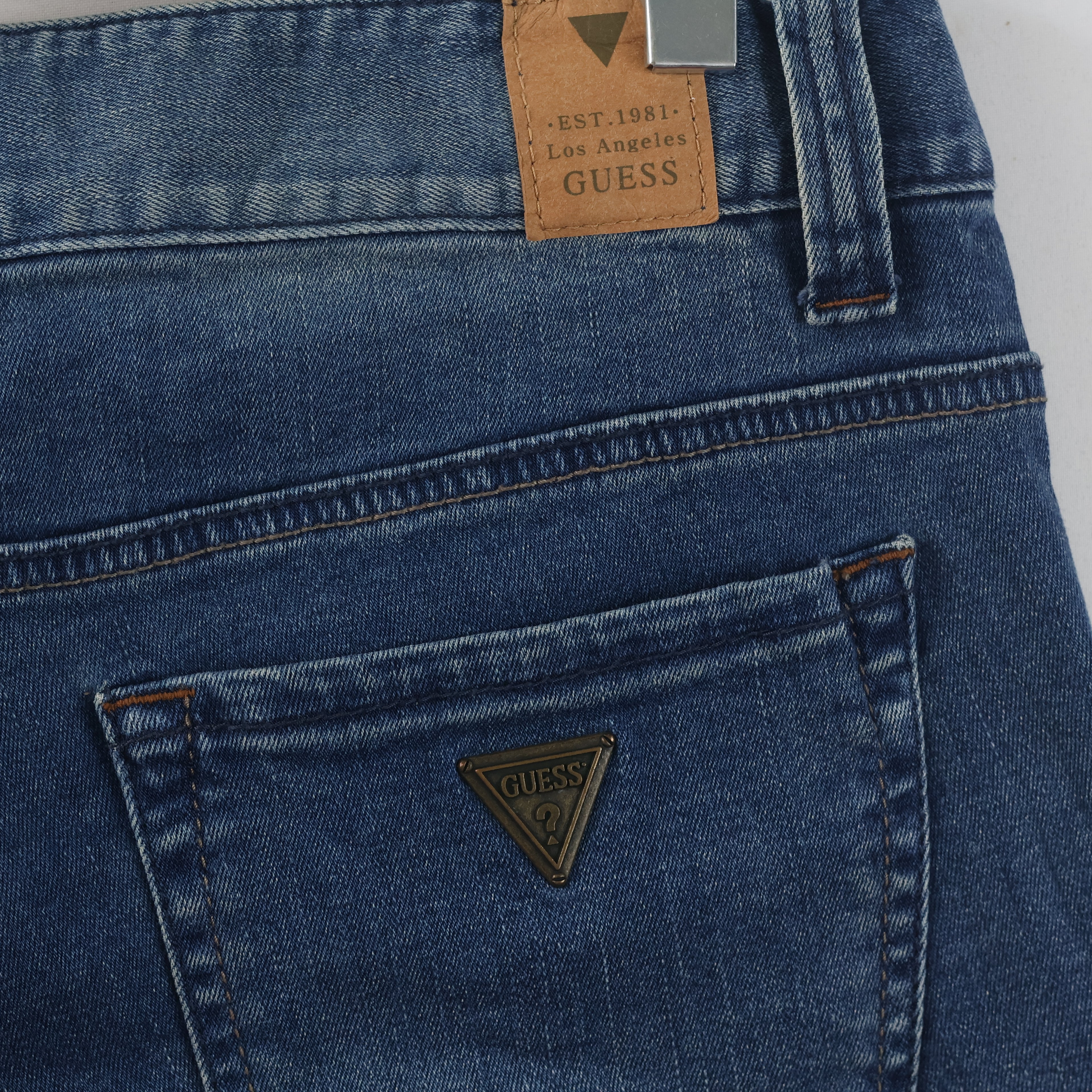Thrifted Men's Guess Wash Denim Trousers Waist:32/ J1093