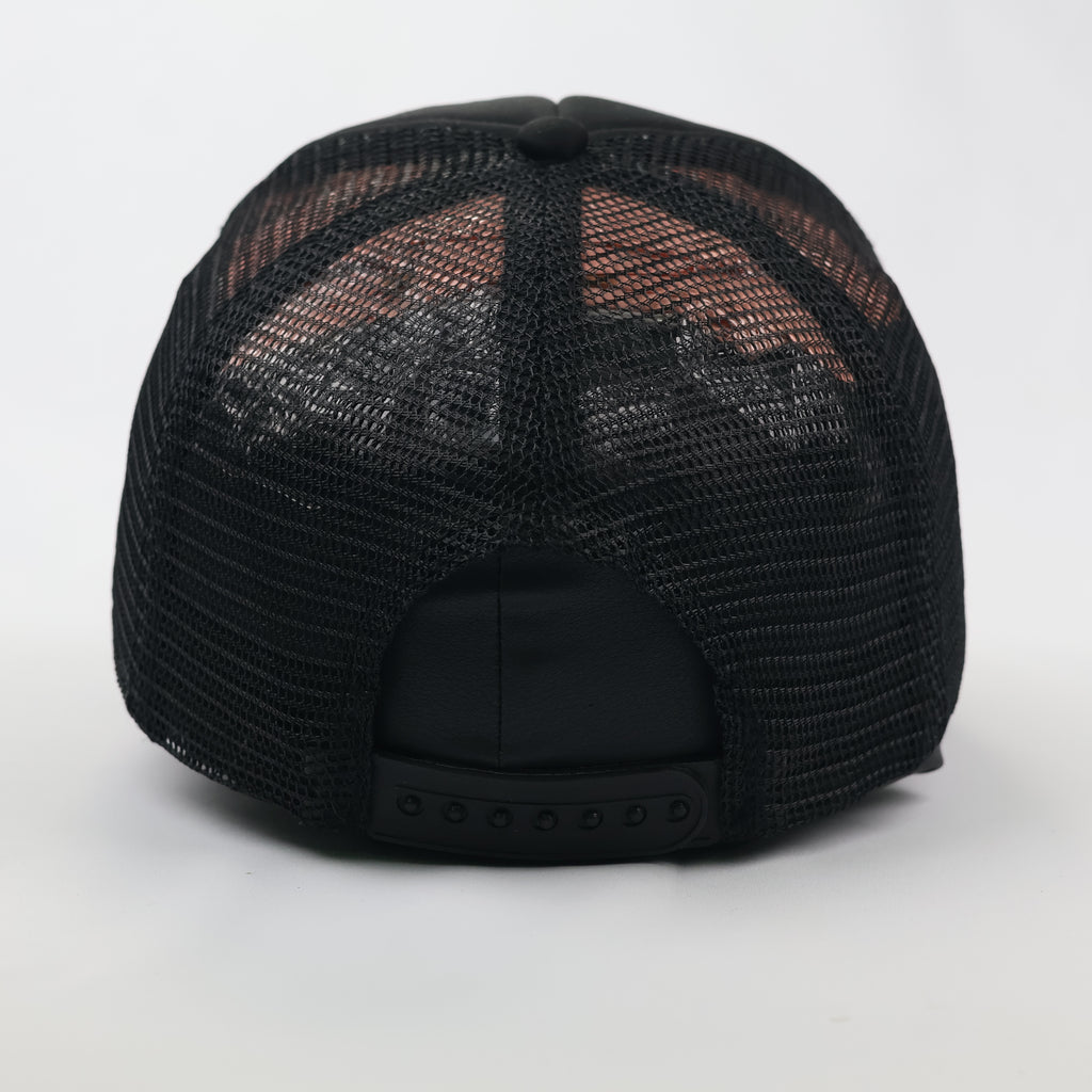 Retro Streetwear Mesh Back Cap - Black & Yellow Minimalist Hat