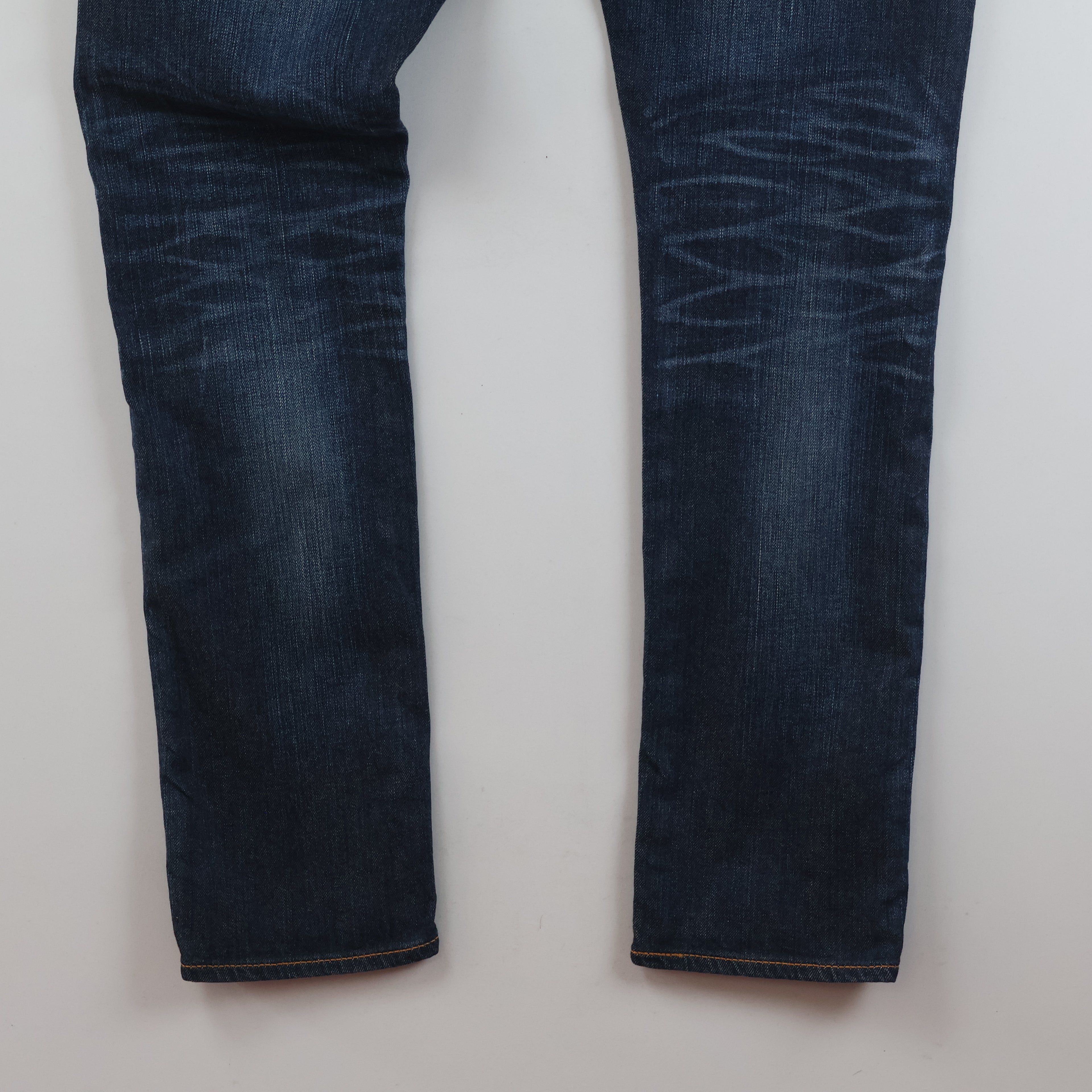 Thrifted Levi's 510 Dark Blue Skinny Denim Waist: 32/ J1097