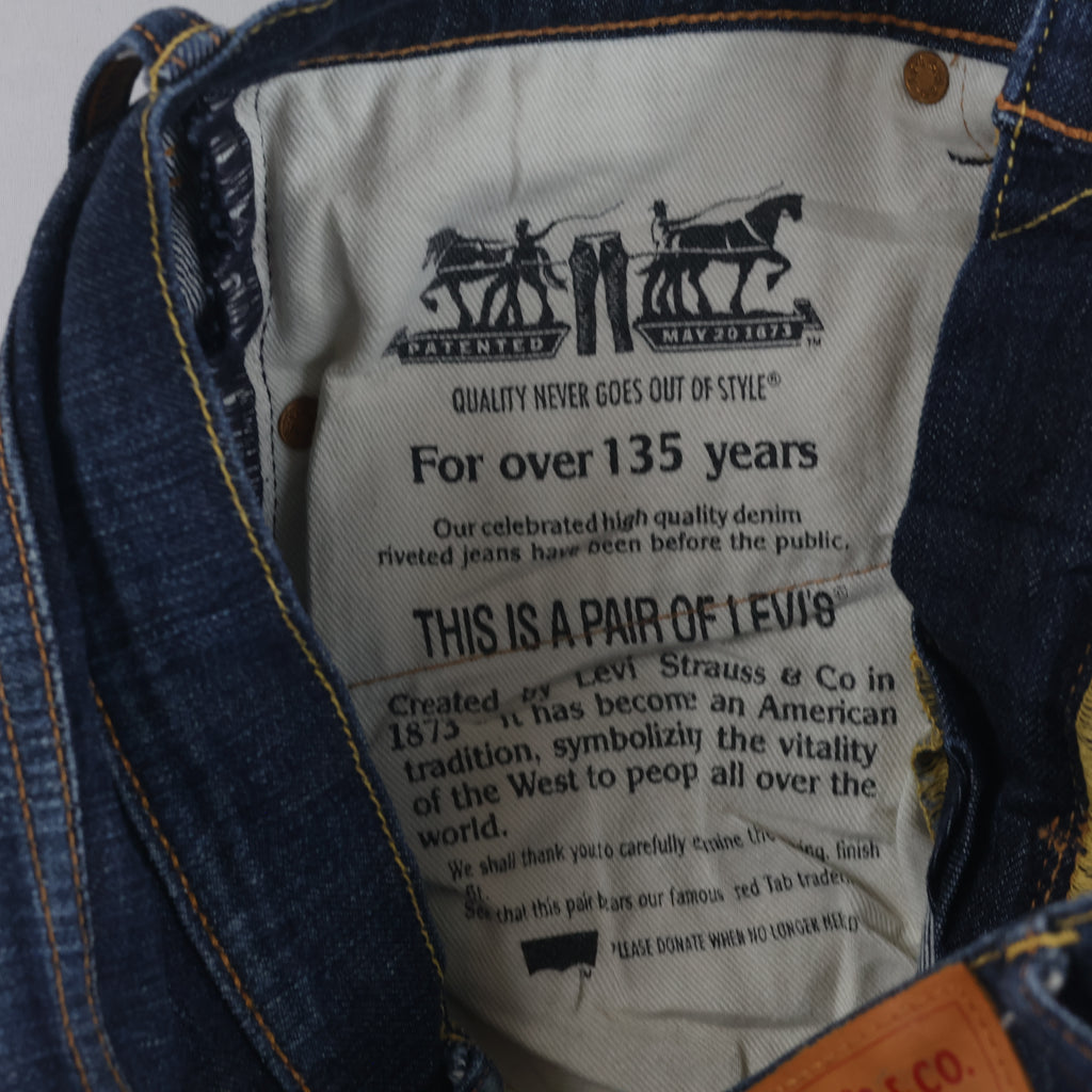 Thrifted Levi's 510 Dark Blue Skinny Denim Waist: 32/ J1097