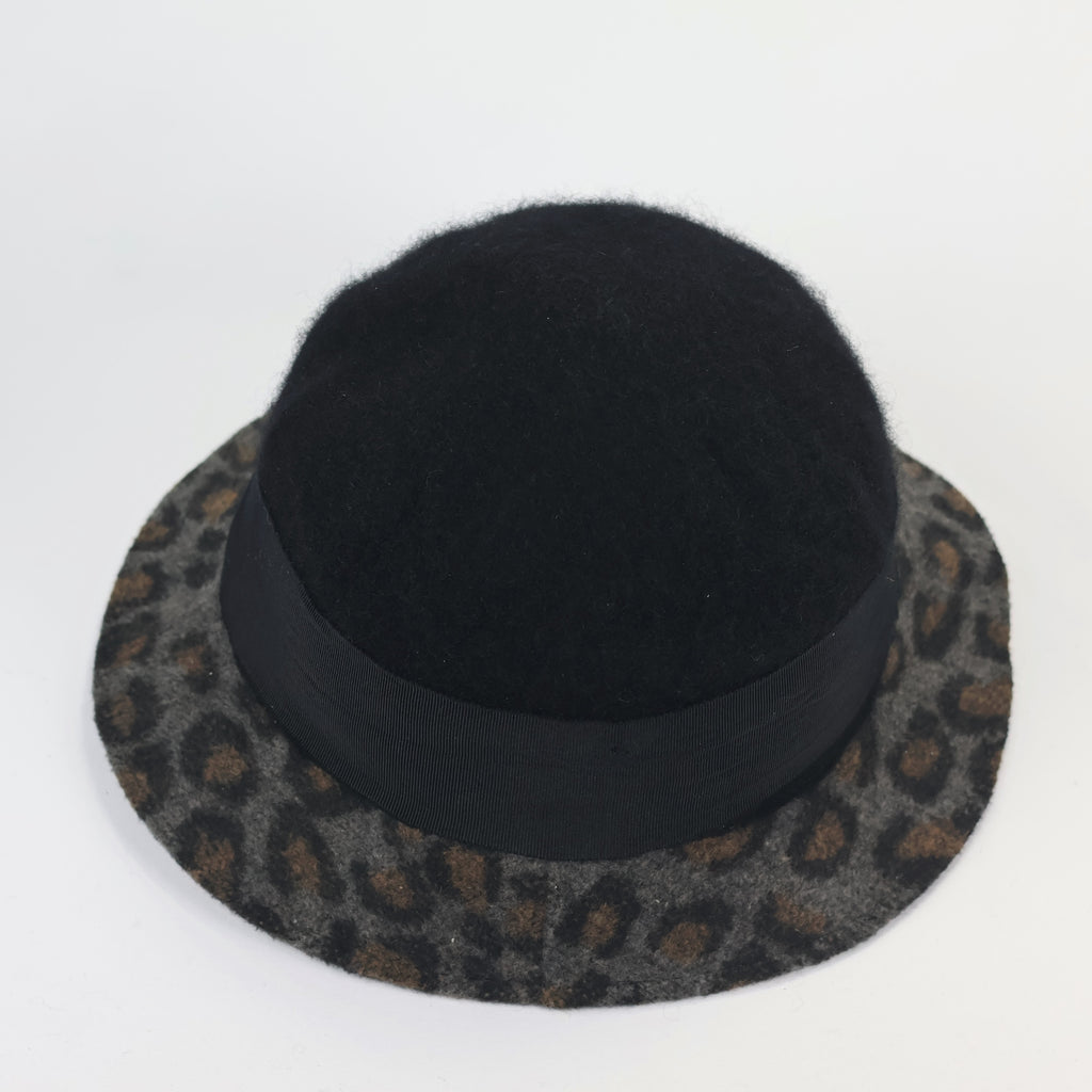 Renoma Paris Women's Wool Beanie - Vintage Designer Winter Hat