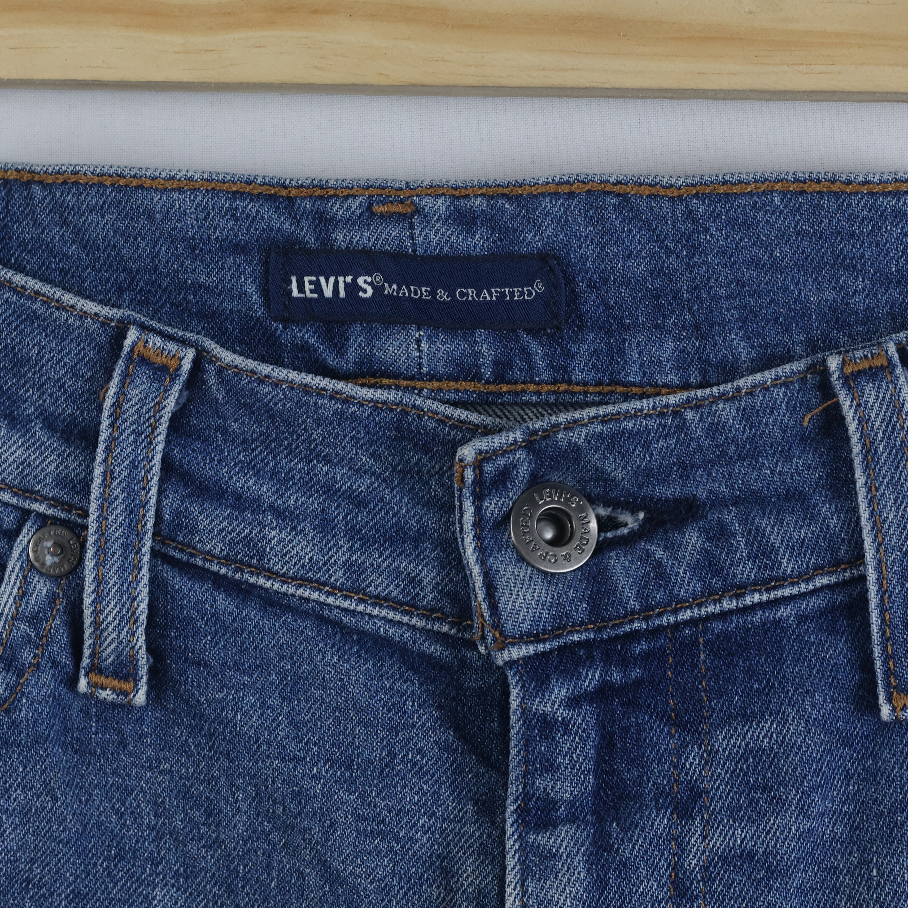Thrifted Levi's Made & Crafted Classic Denim Waist: 30/ J1098