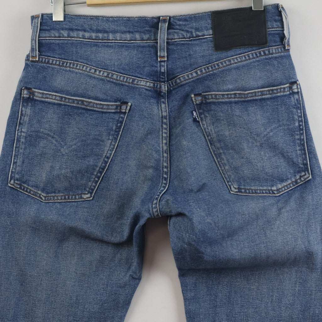 Thrifted Levi's Made & Crafted Classic Denim Waist: 30/ J1098