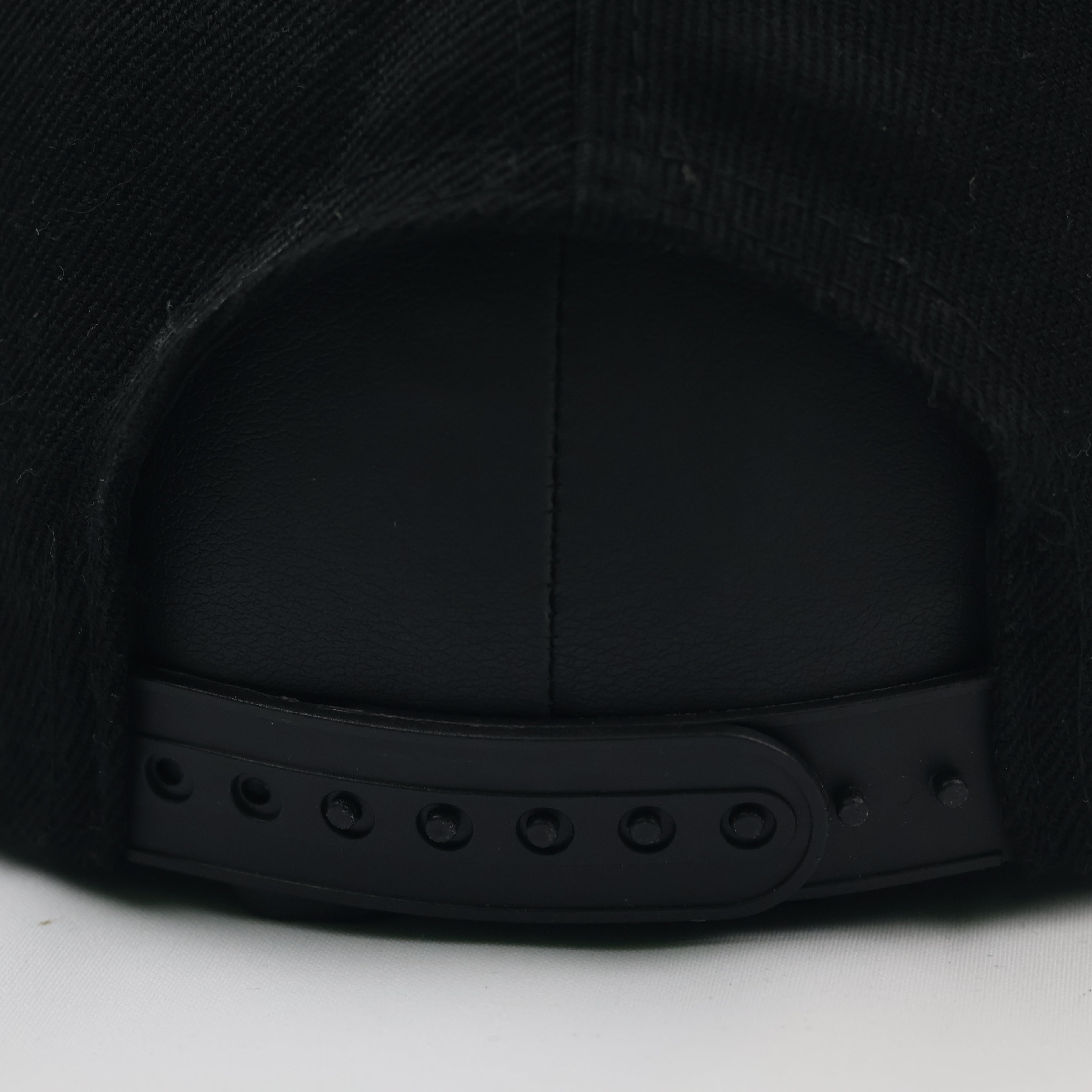 Retro Streetwear Blah Blah Blah Cap - Multicolor Leopard Flat Brim