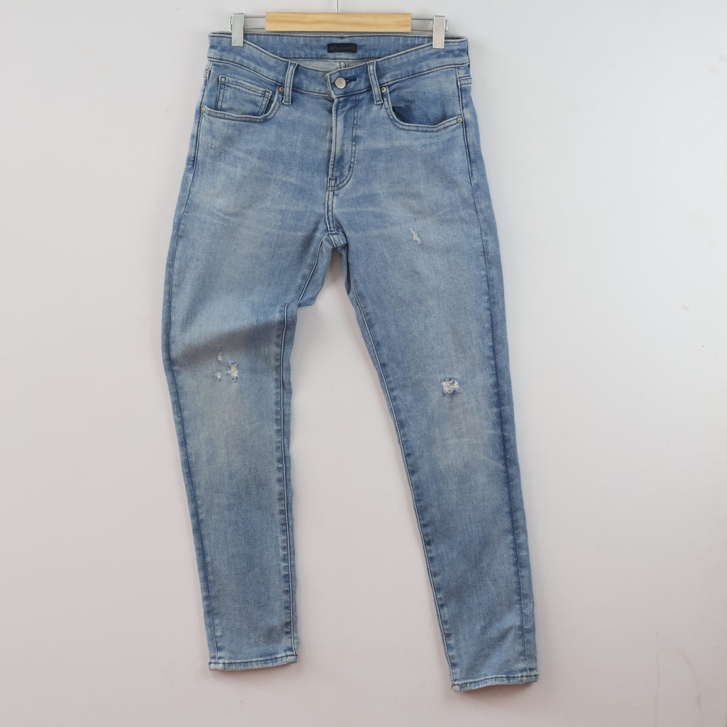 Thrifted Uniqlo Jeans Light Wash Distressed Denim Waist: 30 inches/ J1100