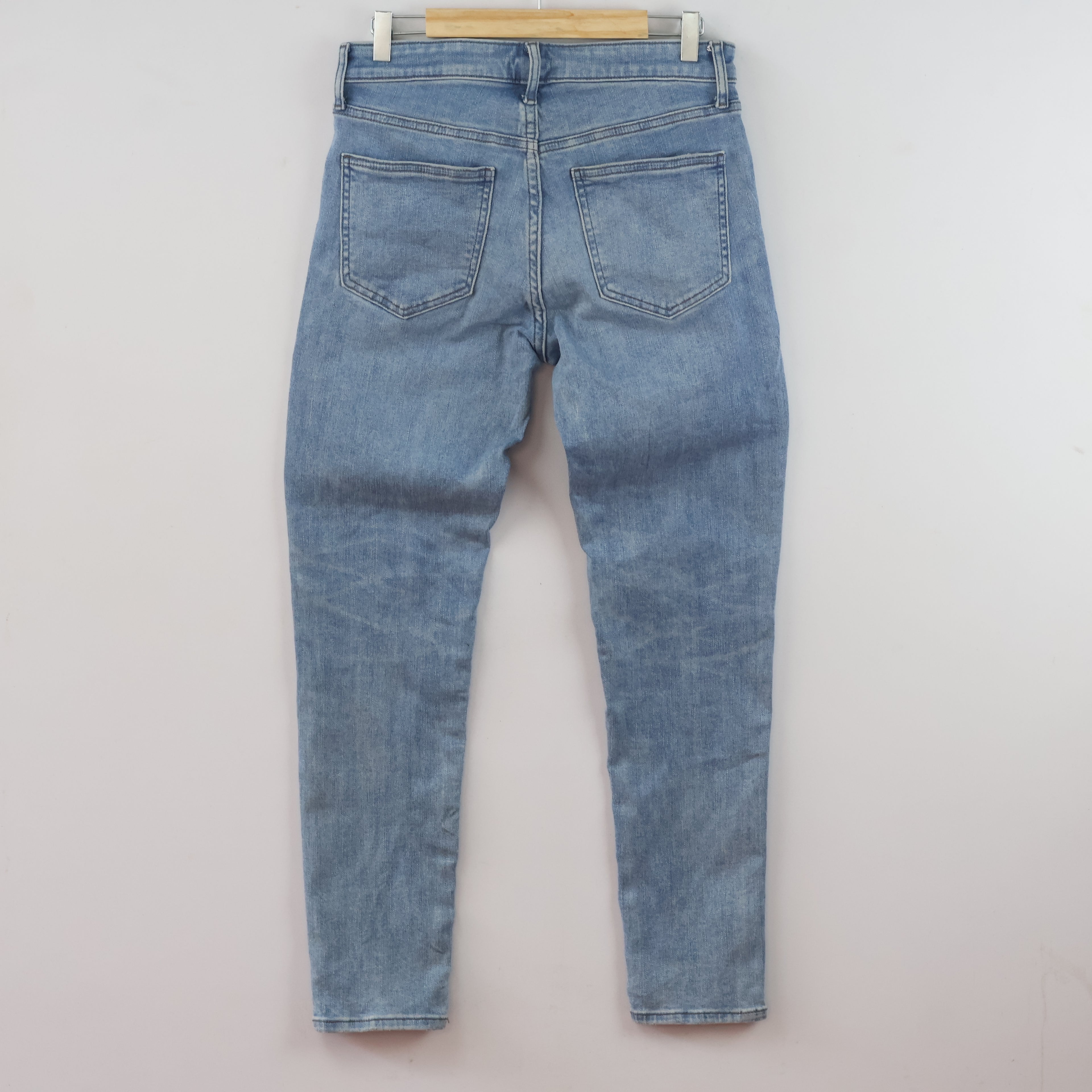 Thrifted Uniqlo Jeans Light Wash Distressed Denim Waist: 30 inches/ J1100