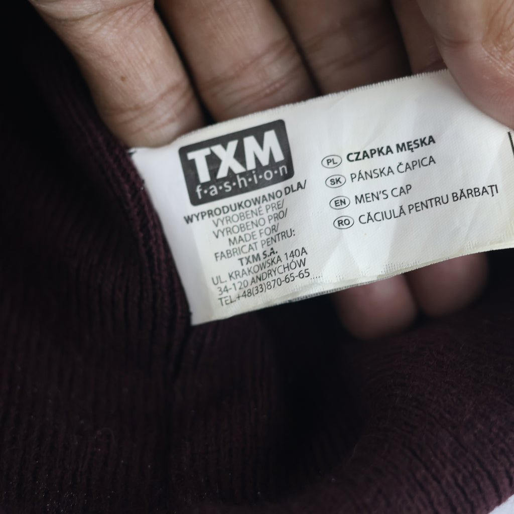 Thrifted Arctic Trek Maroon Ribbed Knit Beanie Hat