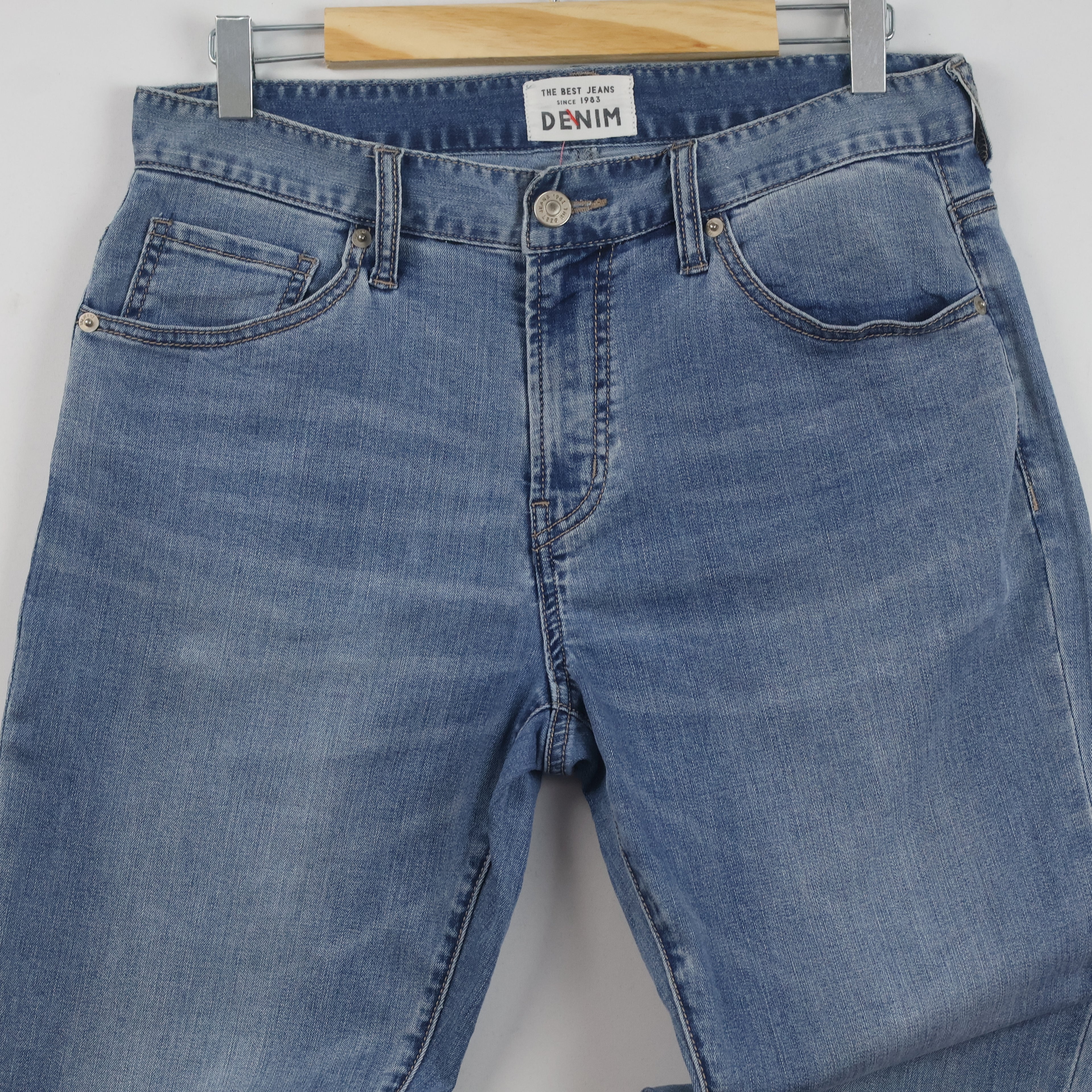Denim The Best Jeans Since 1983 Light Blue Straight Denim Waist: 32/ J1102