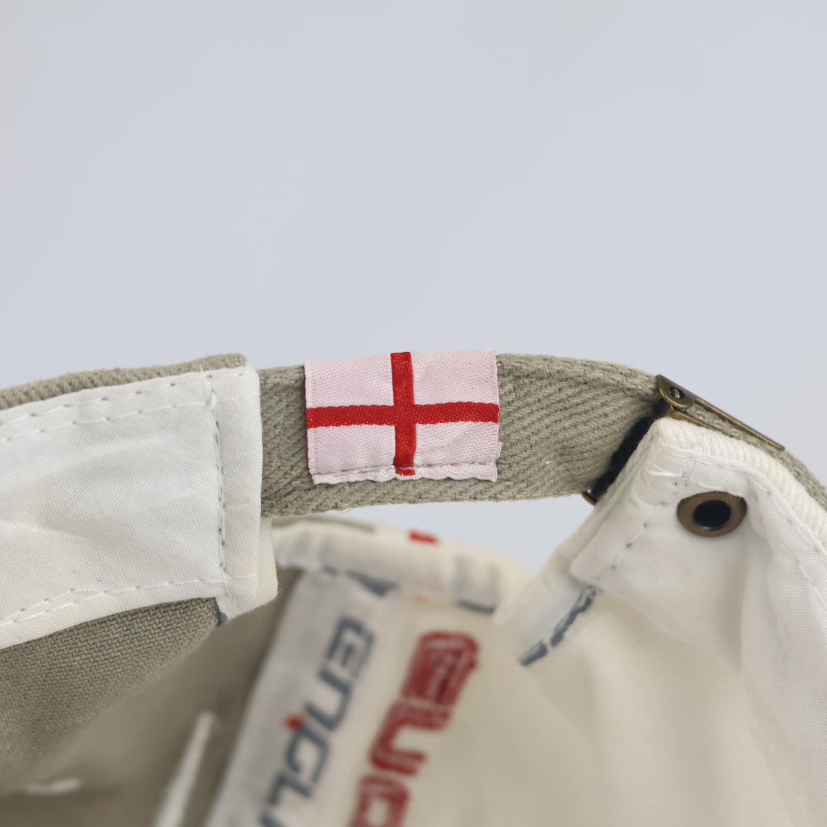 Thrifted HAD Cap England Embroidered Two-Tone Strapback Hat (Size 57–59 cm) | 11017