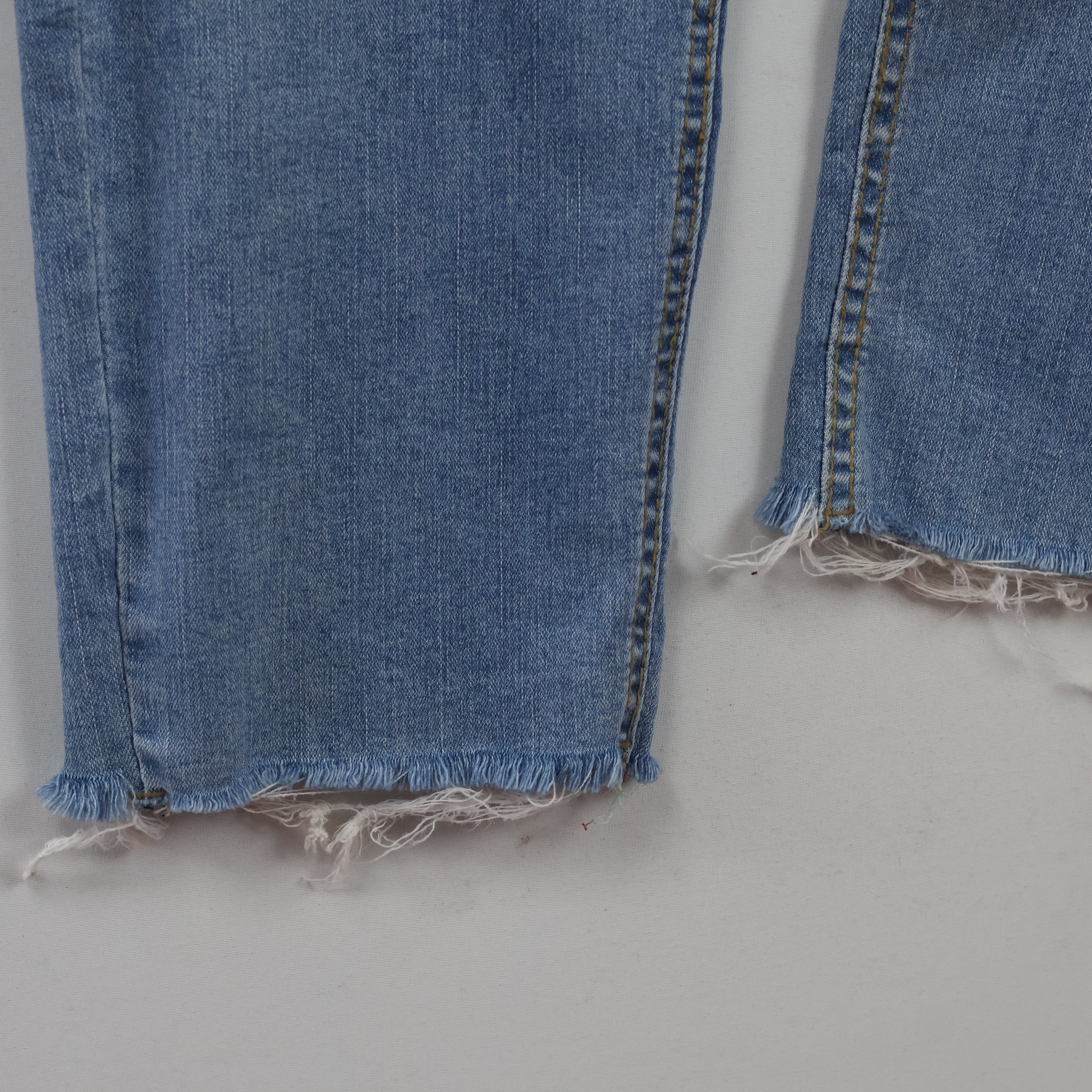 Upset Jeans 100% Cotton Raw Hem Light Blue Jeans Waist:32/ J1104