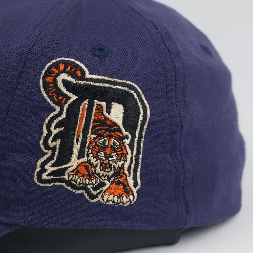 Thrifted Casad Sport Detroit Tigers Embroidered Side Patch Cap - Orange Underbrim