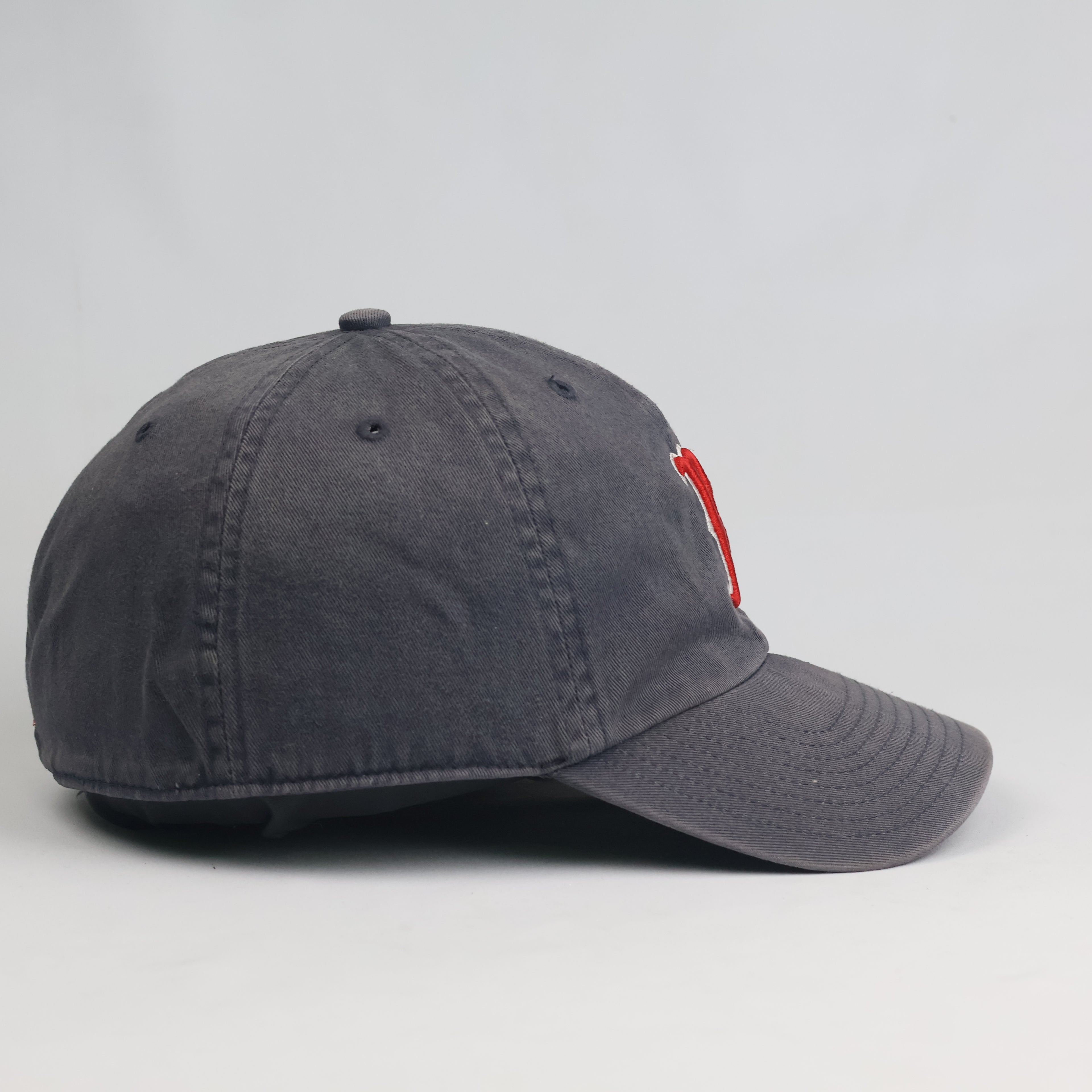 Thrifted Vintage MLB Boston Red Sox 'The Franchise' Garment Wash Dad Hat - Grey