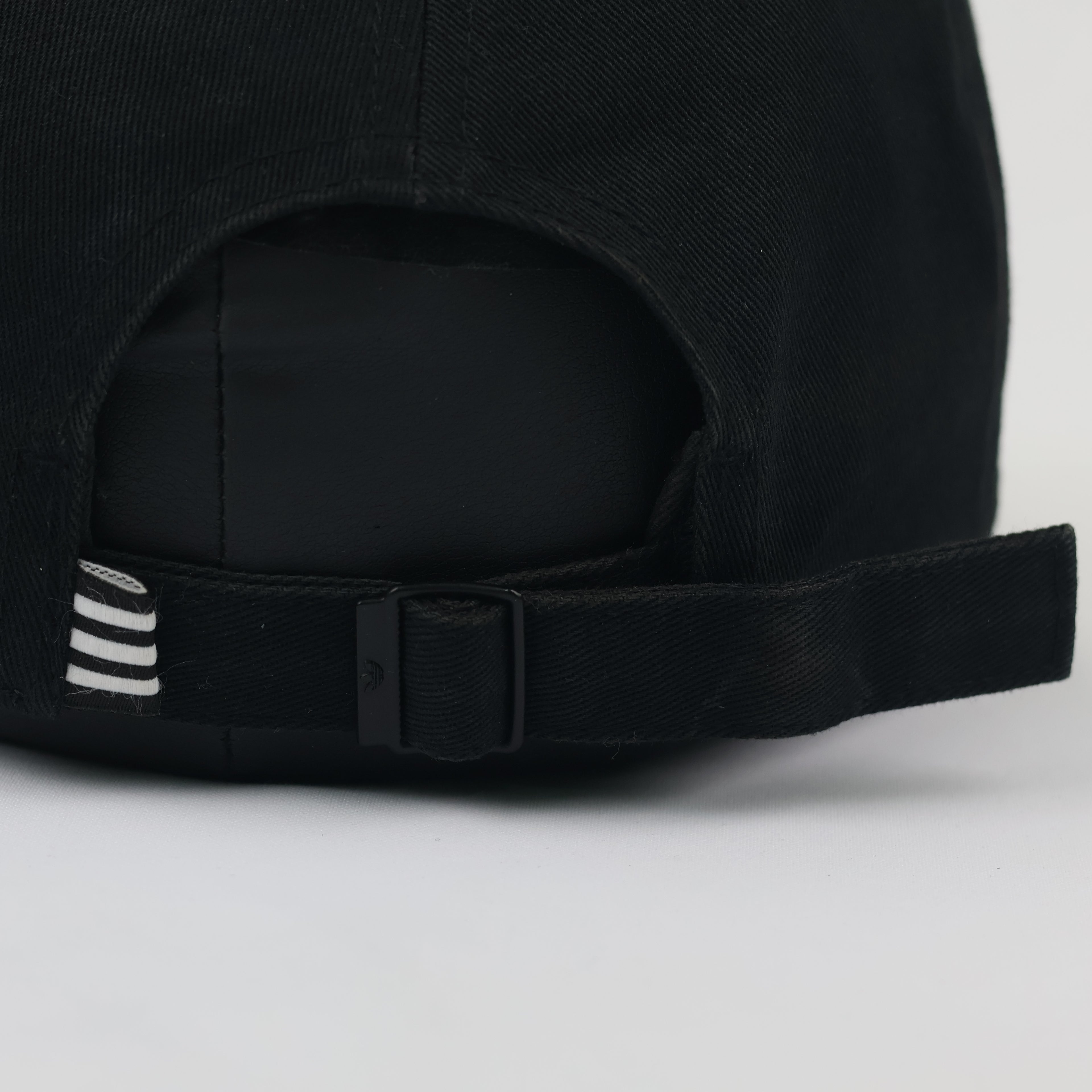 Adidas Originals Embroidered Logo Curved Brim Thrifted Cap – Black
