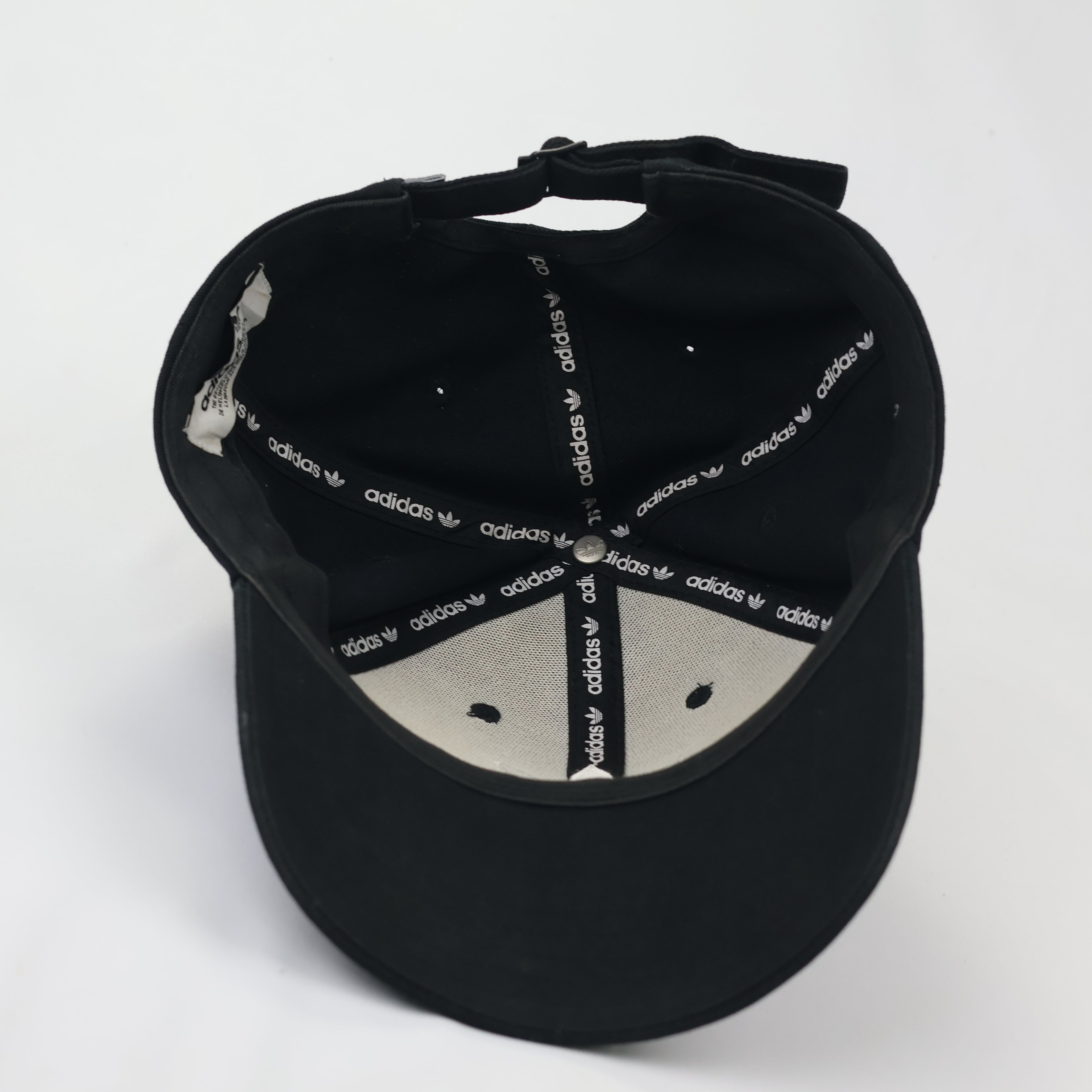 Adidas Originals Embroidered Logo Curved Brim Thrifted Cap – Black