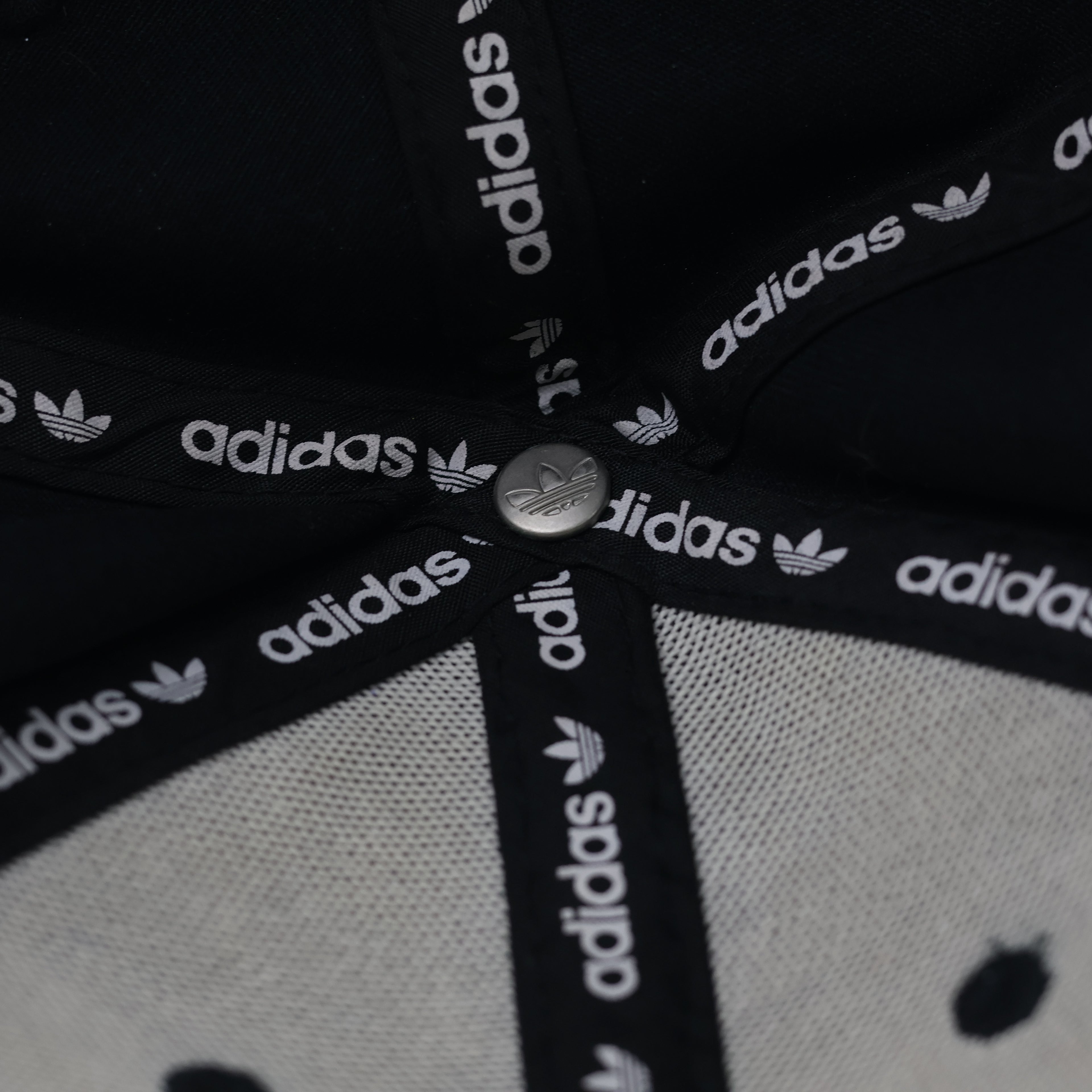 Adidas Originals Embroidered Logo Curved Brim Thrifted Cap – Black