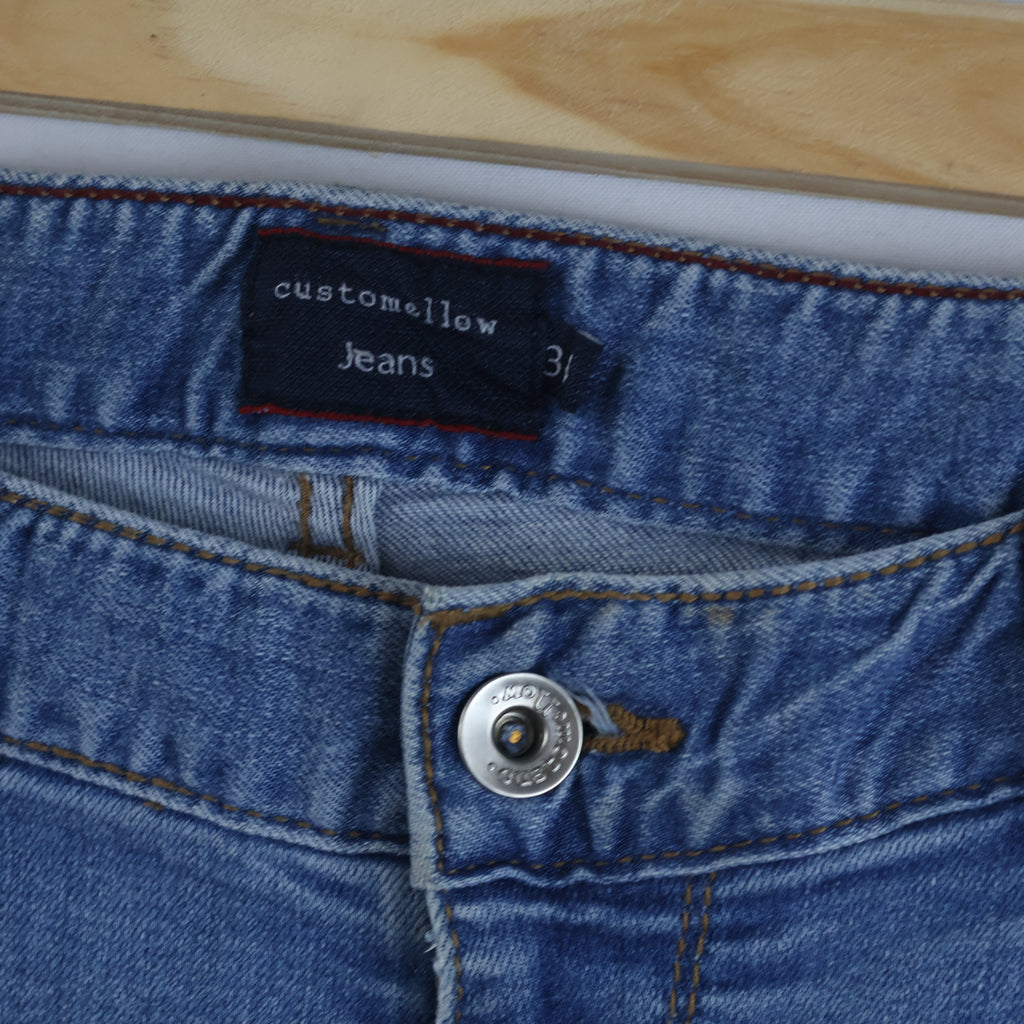 Customellow Blue Regular Fit Embroidered Denim Jeans Wais: 34/ J1112