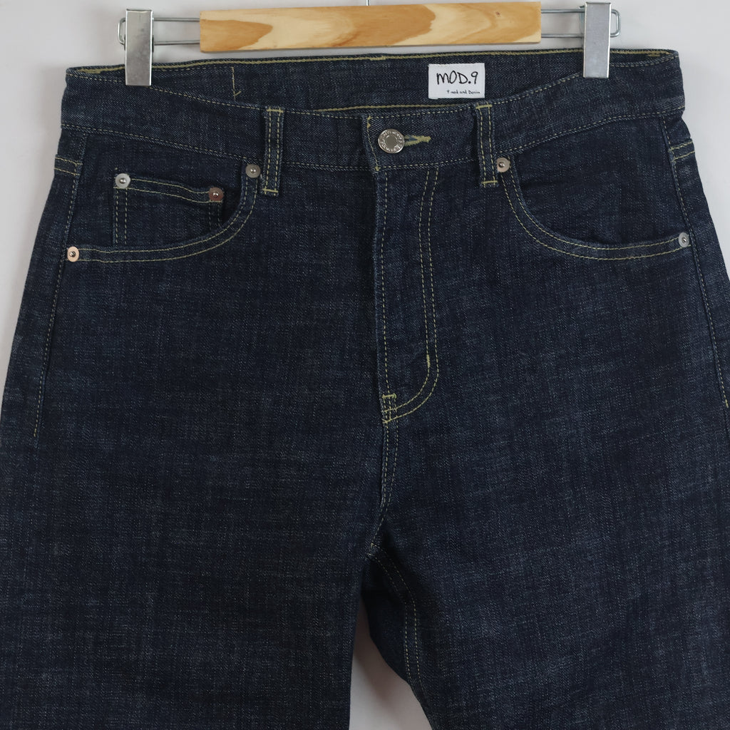 Thrifted MODNINE Dark Wash Straight Leg Denim Pants Waist:31-32/ J1111