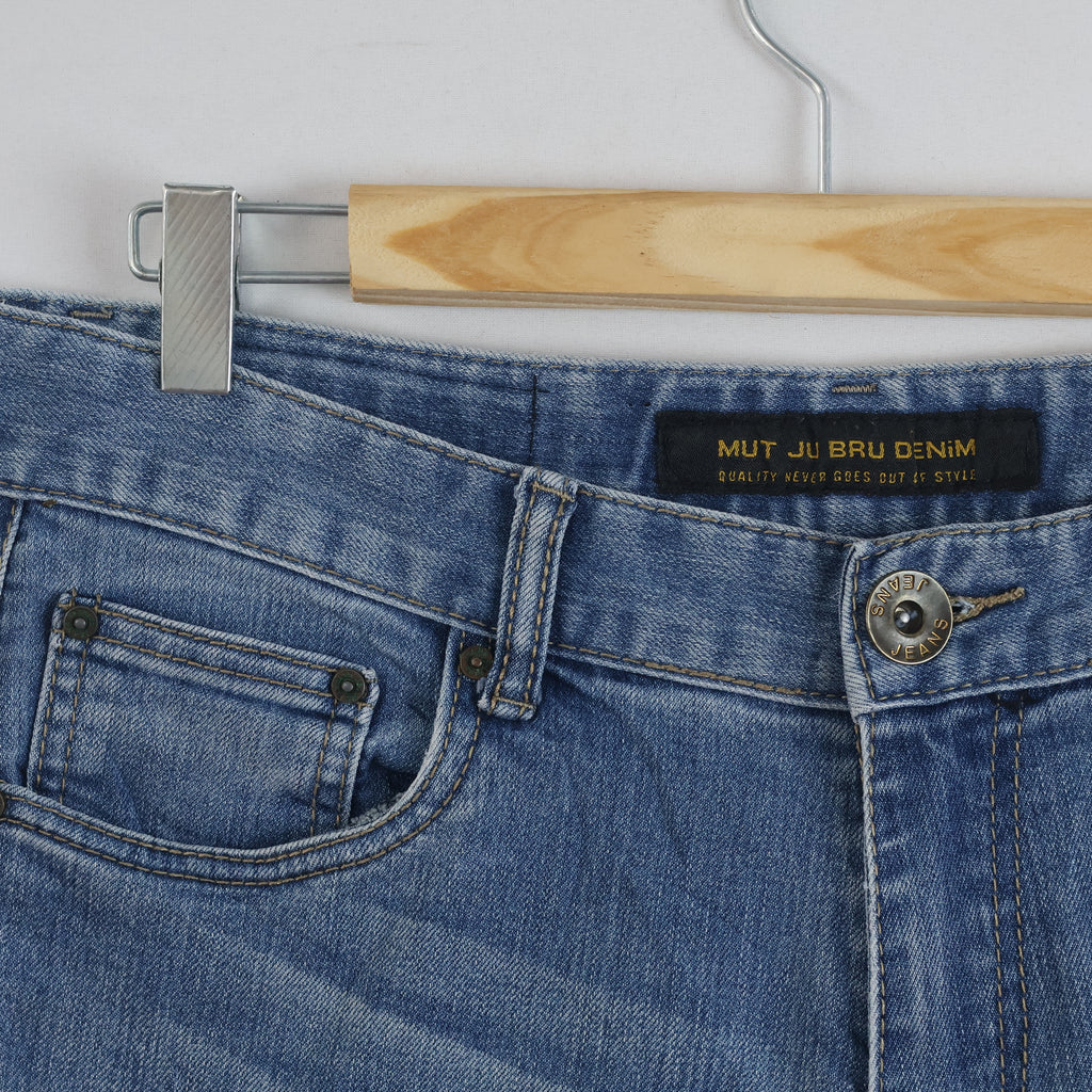 Thrifted MUT JU BRU Denim Light Wash Straight Jeans Waist: 32-33/ J1107