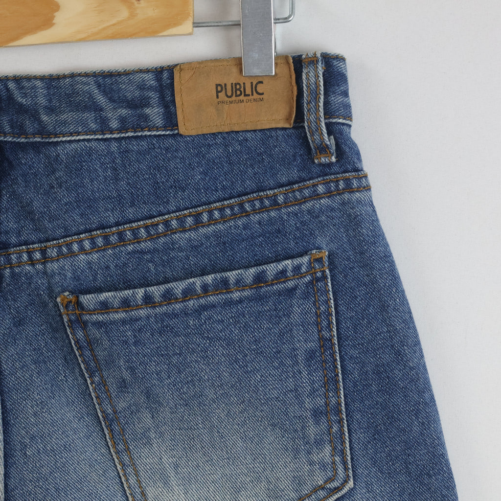 Public & Co. Premium Denim Light Wash Regular Fit Jeans Waist:30-32/ J1108