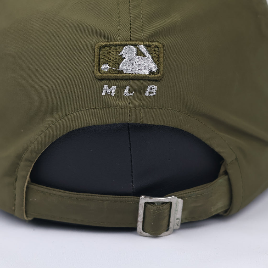 Official MLB LA Dodgers Metal Logo Thrifted Cap – Technical Lightweight Fabric
