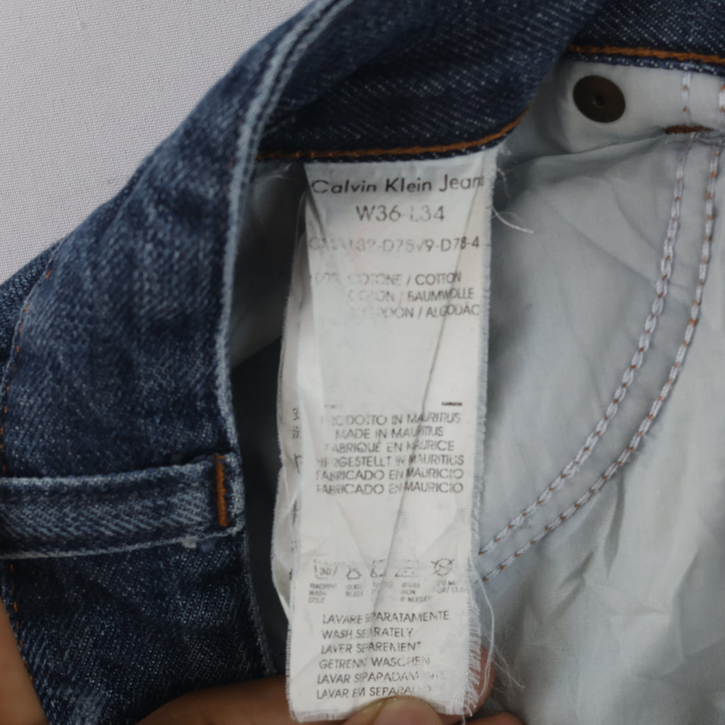 Thrifted Vintage Calvin Klein Jeans Blue Straight Leg Denim Pants Waist:36/ J1117