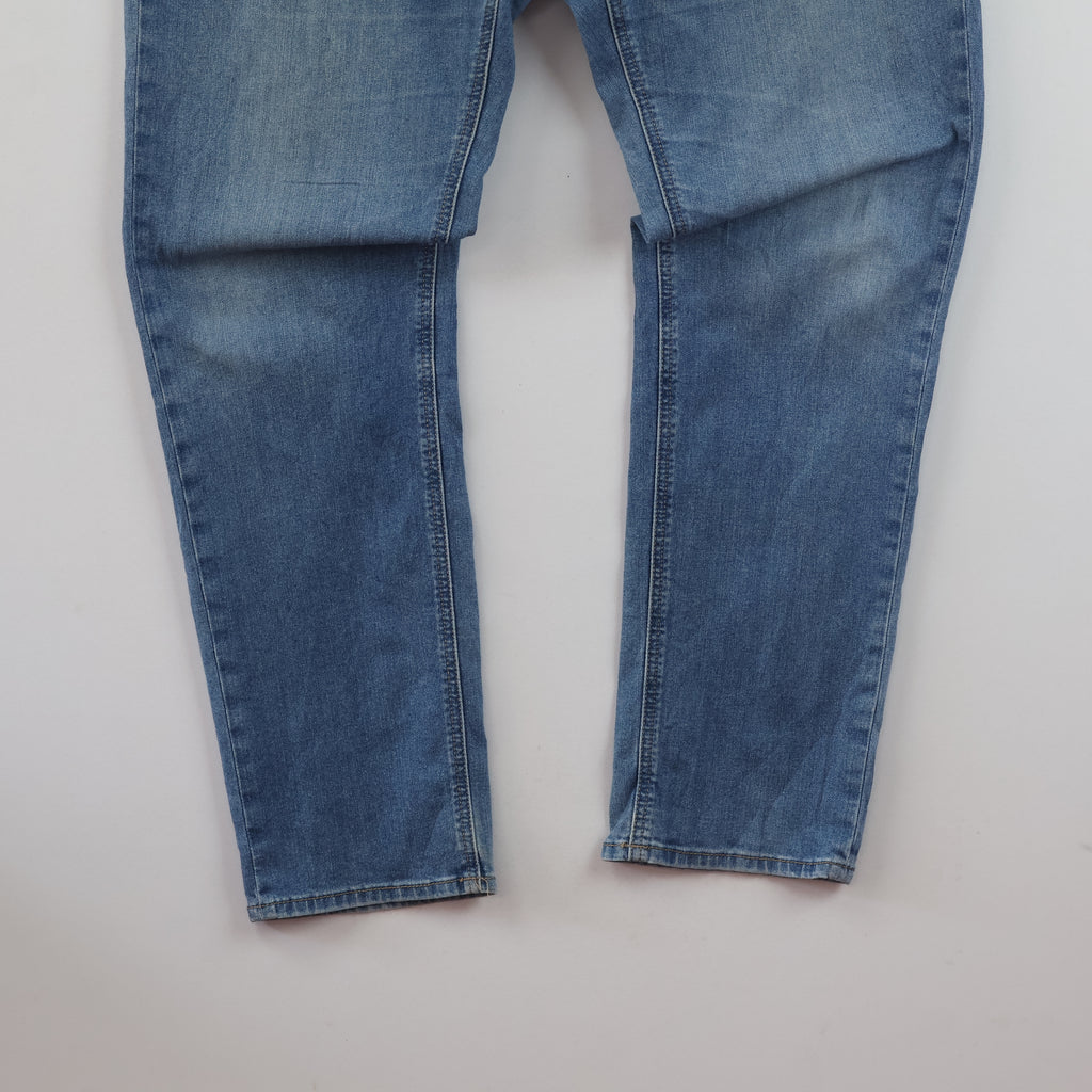 Kenneth Cole New York Light Wash Straight Leg Denim Waist:32/ J1119