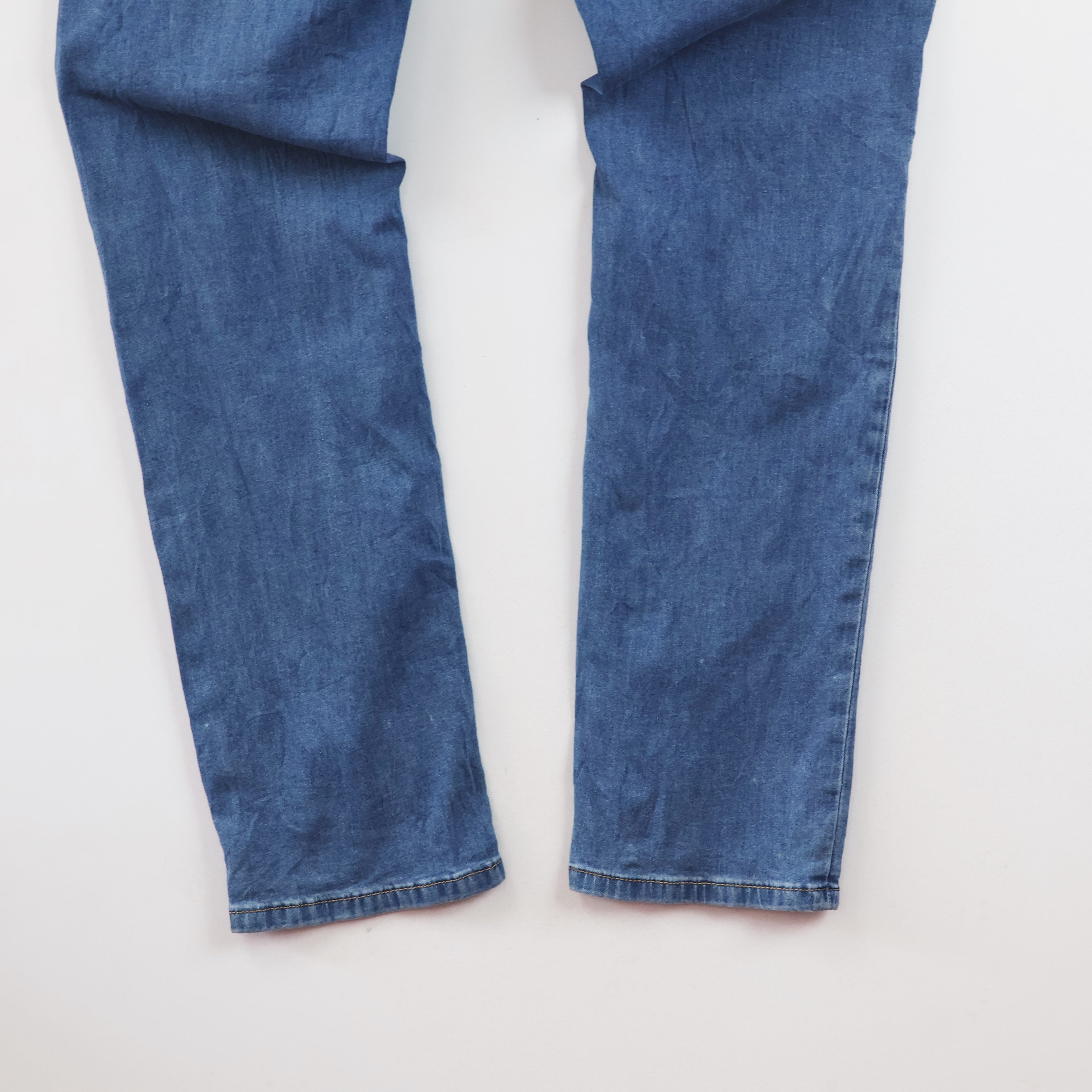 Thrifed Fashion Leaders Premium Denim Blue Distressed Jeans Waist:30/ J1118