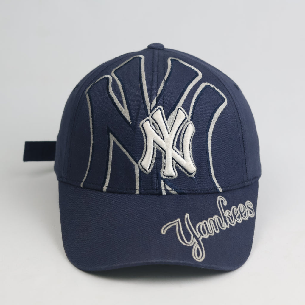 Thrifted Vintage New York Yankees Big Logo Navy Cap | Thrifted Dad Hat