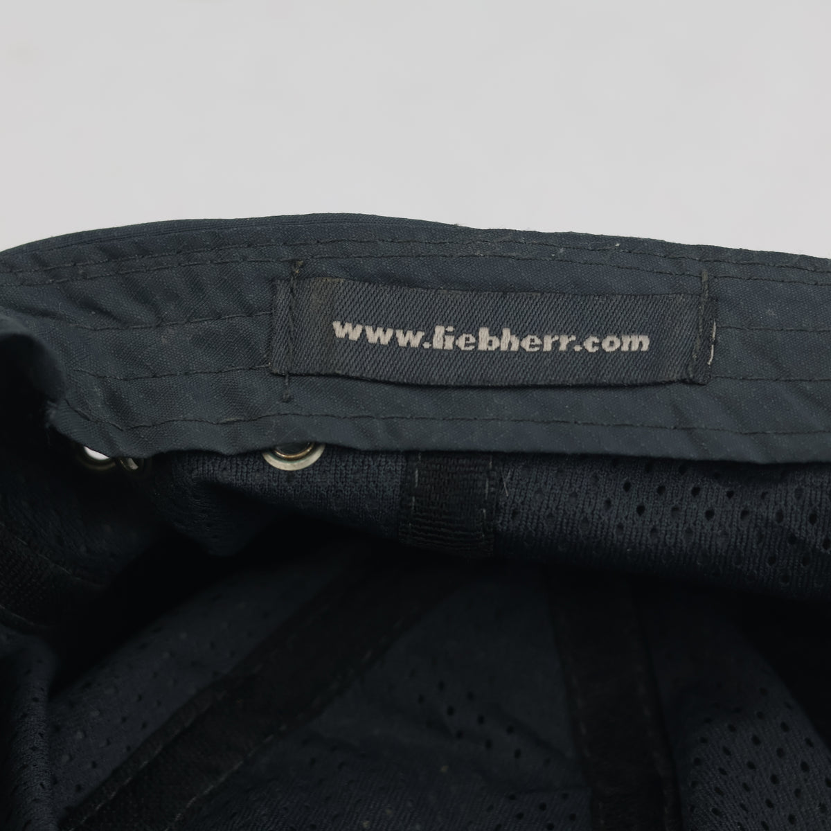 Vintage Liebherr Grey Breathable Nylon Strapback Cap | 11039