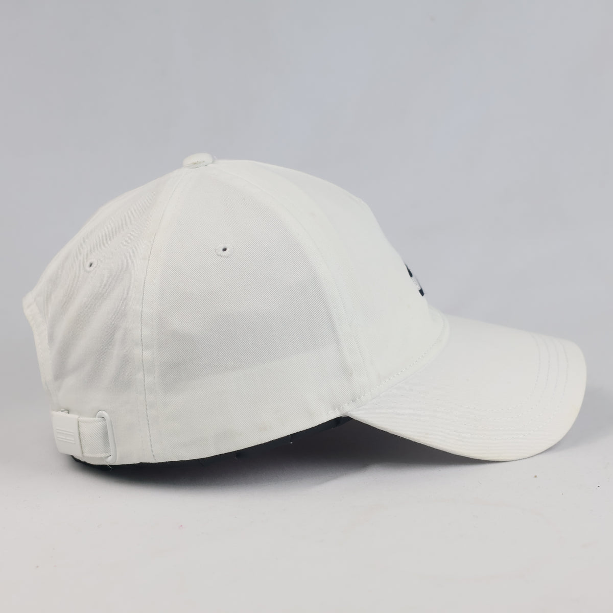 Thrifted Tommy Hilfiger White Minimalist Logo Dad Hat | 11025