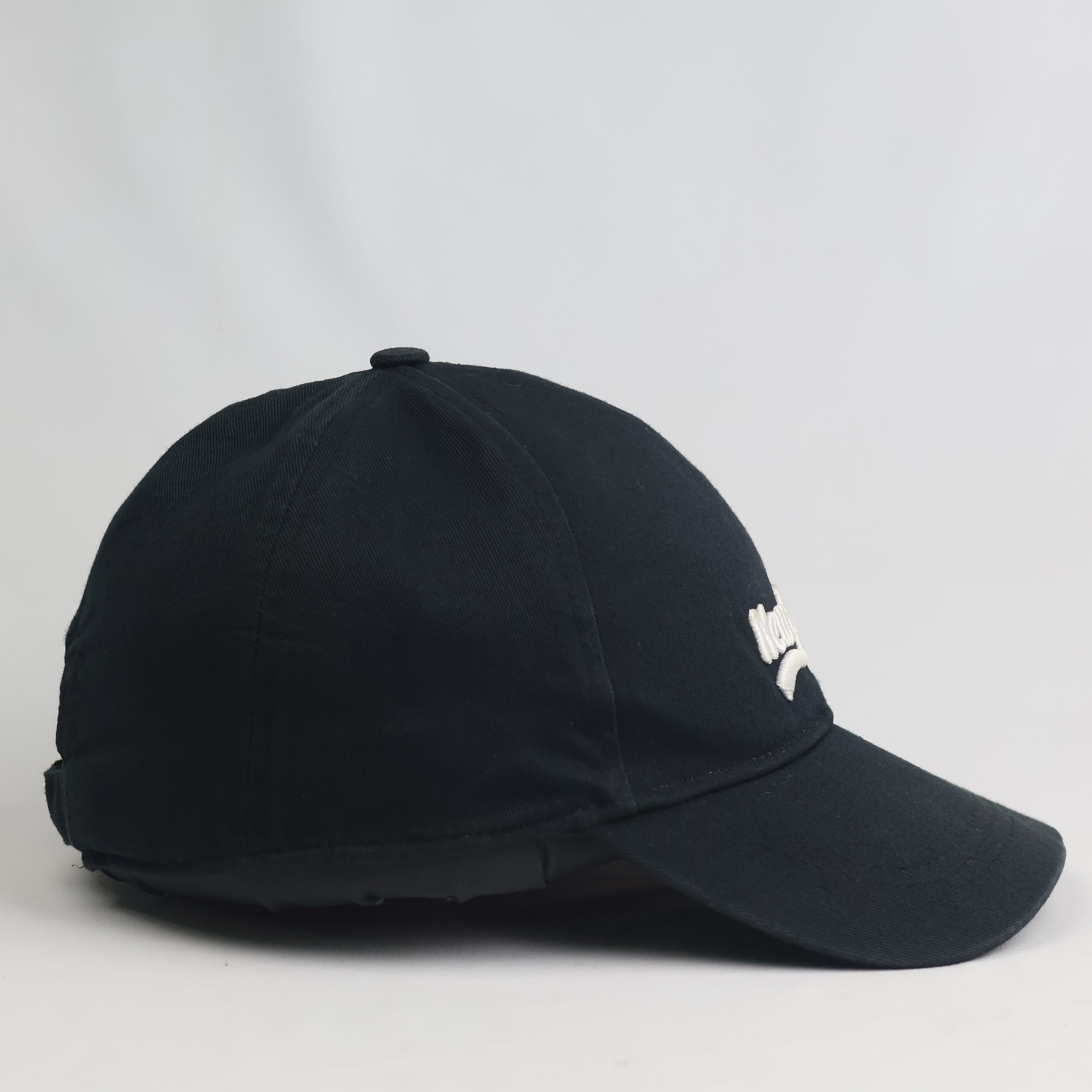 Thrifted H&M Black New York Heart Embroidered Strapback Cap