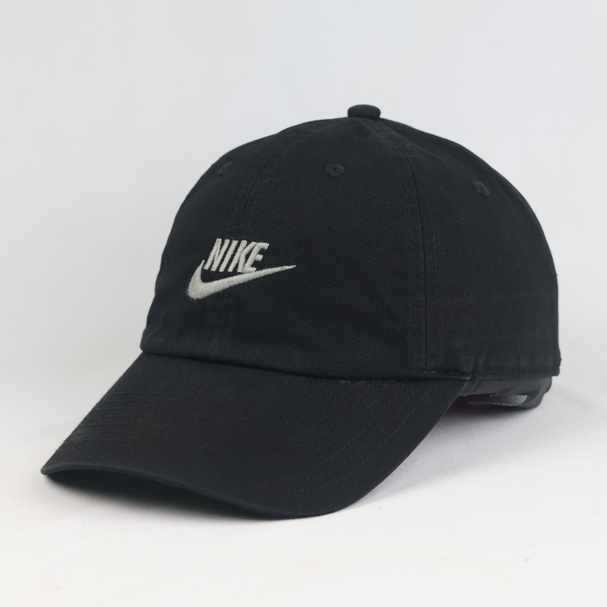 Vintage Nike Classic Swoosh Black Adjustable Strapback Baseball Cap | 11030