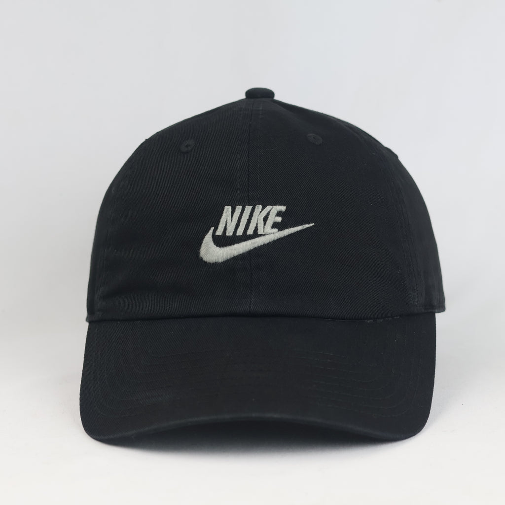 Vintage Nike Classic Swoosh Black Adjustable Strapback Baseball Cap | 11030
